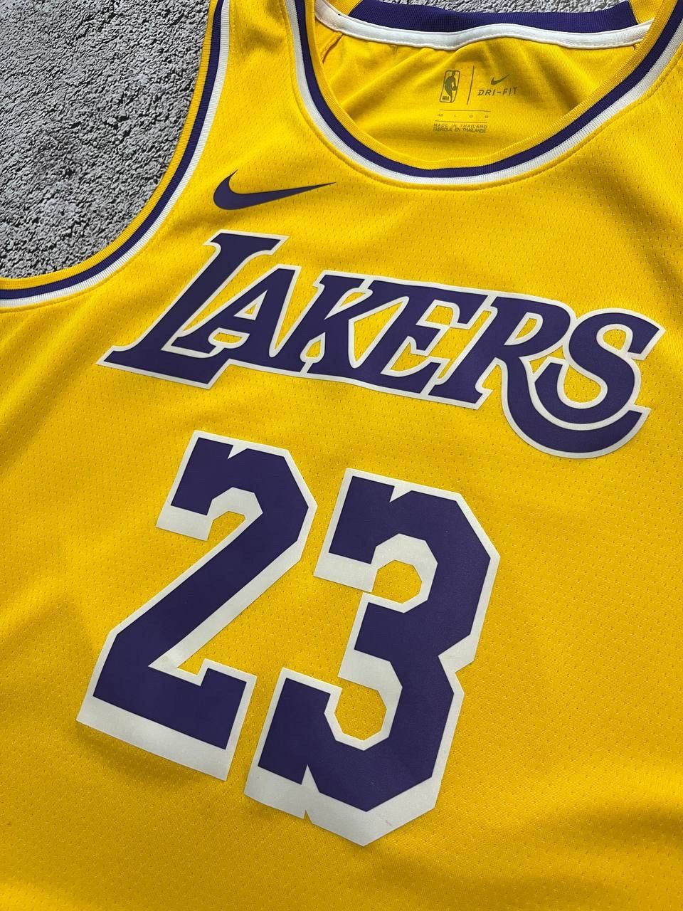 NBA × Nike × Vintage Nike Lebron James La Lakers Swingman Home Jersey Size 48 Size US M / EU 48-50 / 2 - 3 Thumbnail