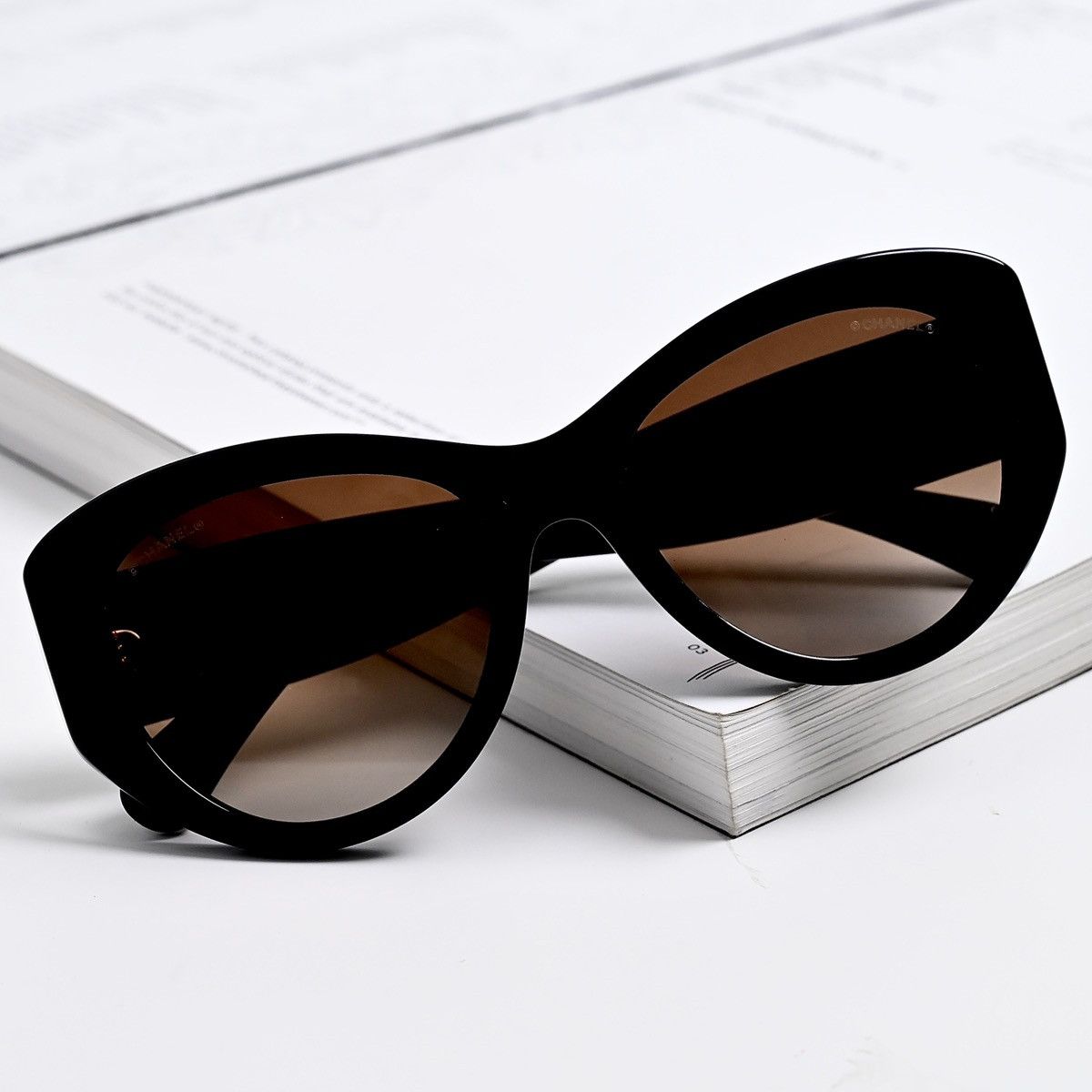 Chanel CHANEL 0CH5492 SUNGLASSES Size ONE SIZE - 7 Thumbnail