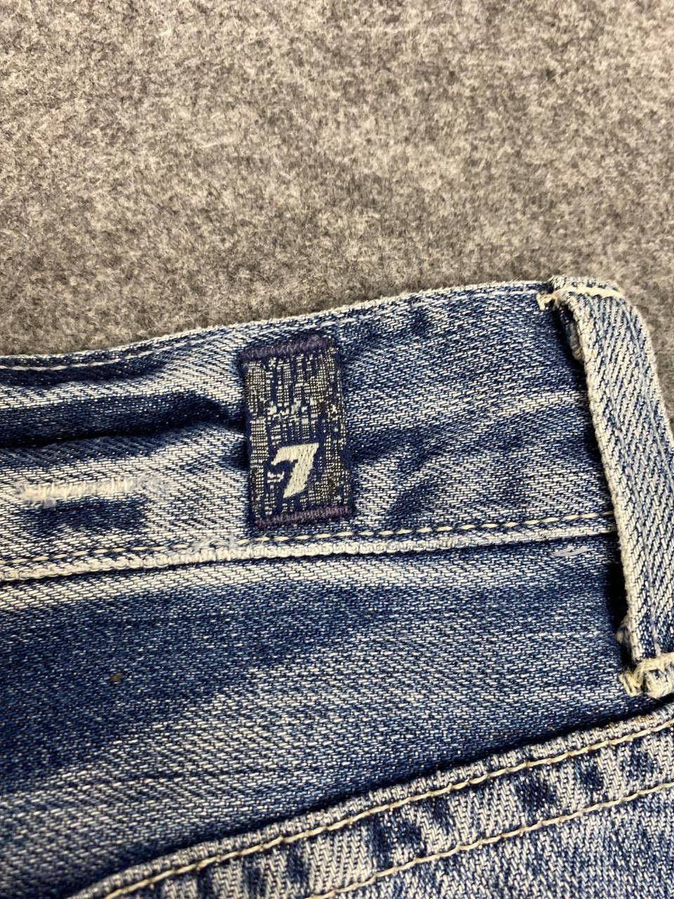 7 For All Mankind 7 for all mankind standard cut distressed denim nice design Size US 32 / EU 48 - 7 Thumbnail