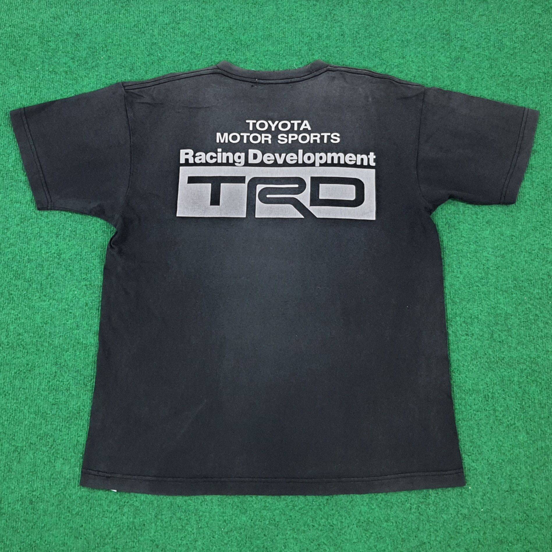 Japanese Brand × Vintage Vintage TRD Toyota Racing Team Japan Motorsports Tshirt Size US L / EU 52-54 / 3 - 1 Thumbnail