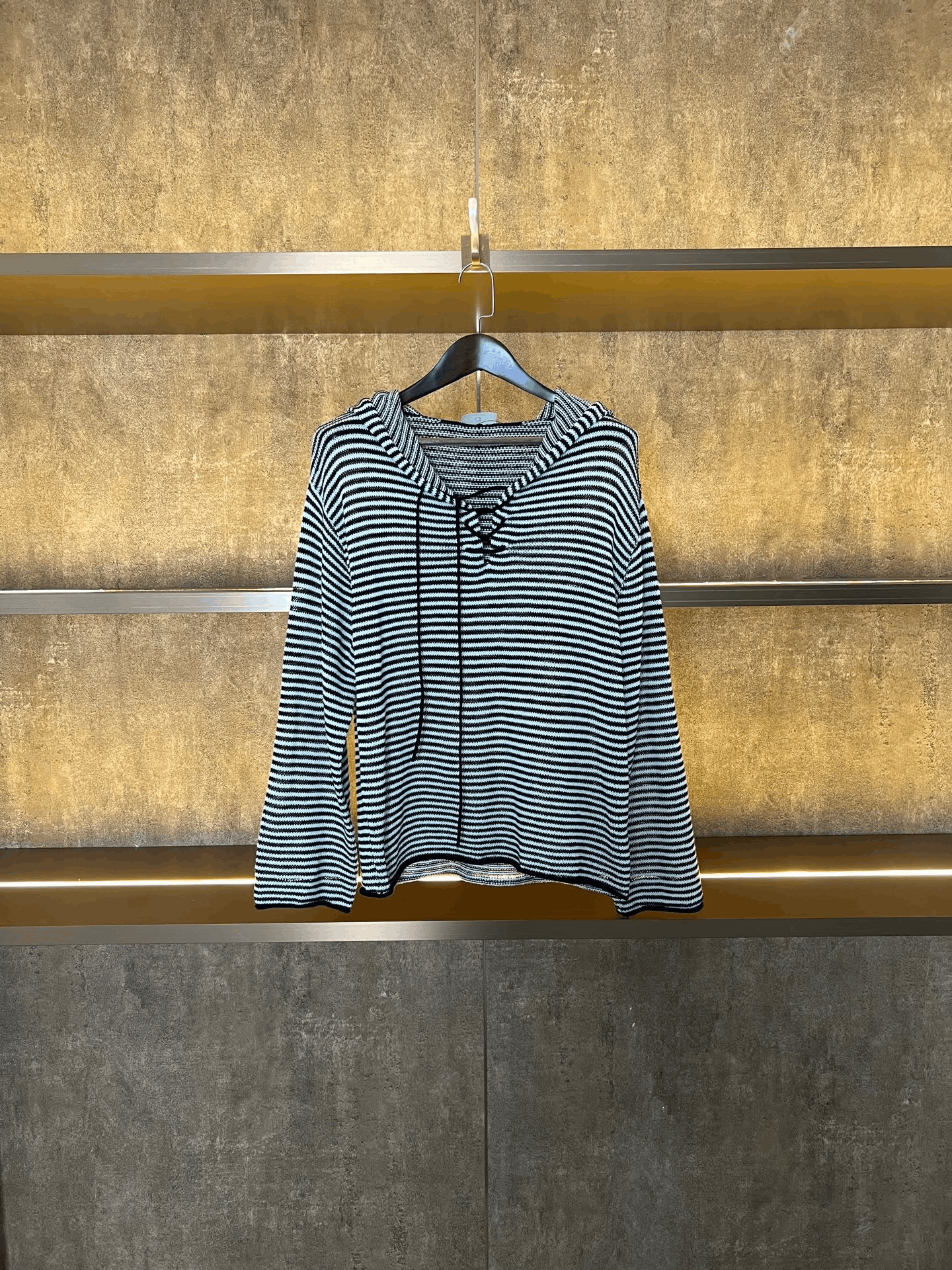 Japanese Brand Japanese Brand Knit Sweater M Women Size M / US 6-8 / IT 42-44 - 1 Thumbnail