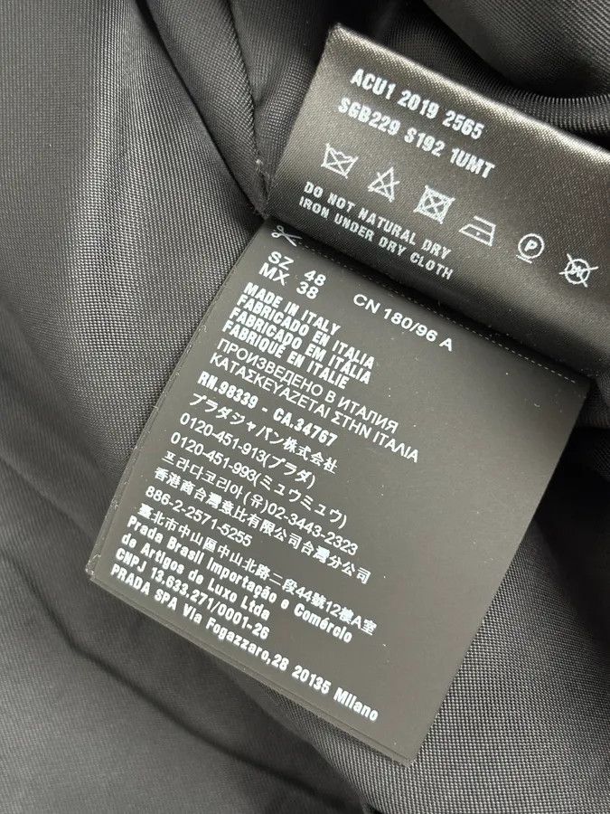 Prada AW2019 Prada Black Wool Multi-Pocket Blazer Jacket Size 42R - 13 Thumbnail