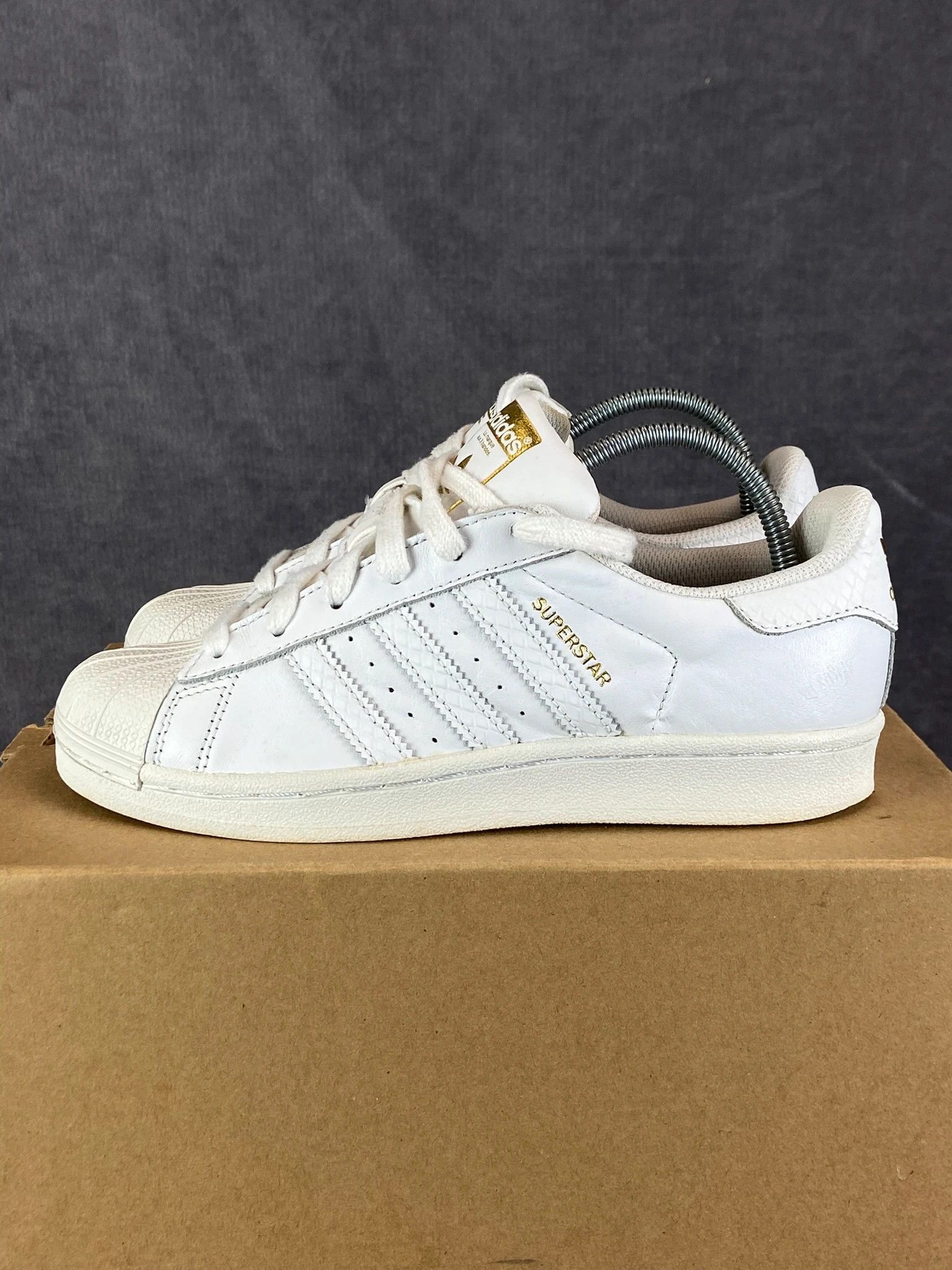 Adidas Adidas Superstar – White Leather Sneakers Size US 5.5 / EU 38 - 2 Thumbnail