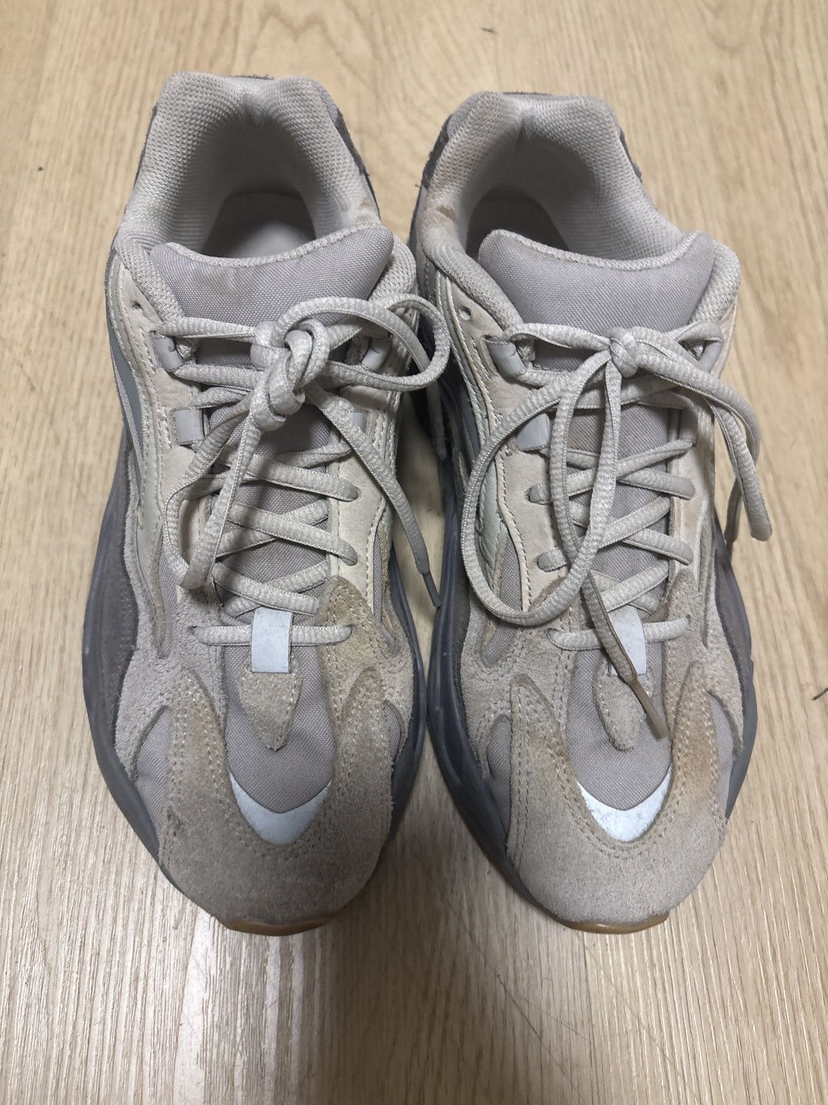 Yeezy Yeezy 700 Tephra Size US 9.5 / EU 42-43 - 1 Thumbnail