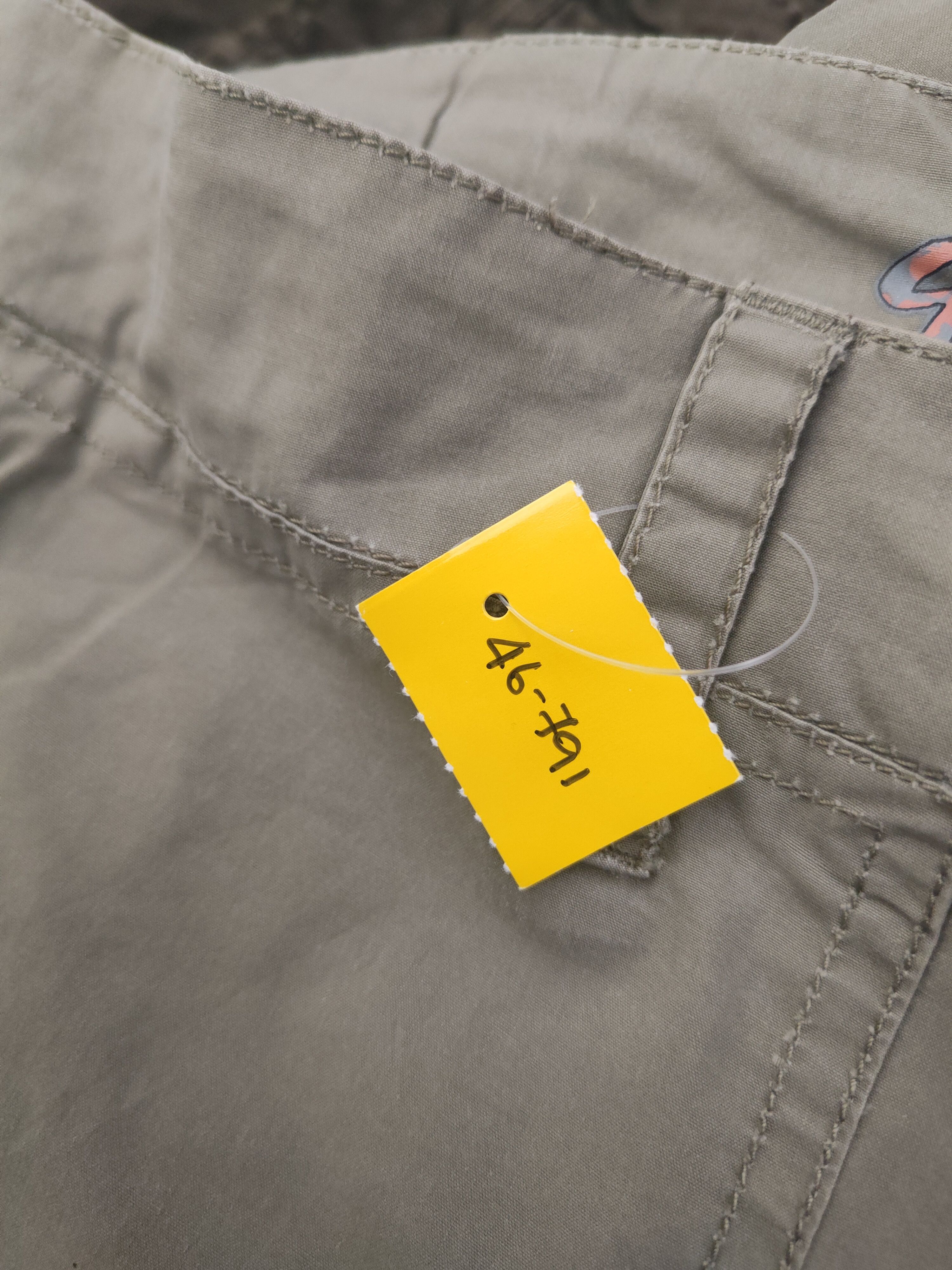 Quiksilver DL Quiksilver Army Green Multipocket Cargo Pants #46-791 Size US 35 - 18 Thumbnail