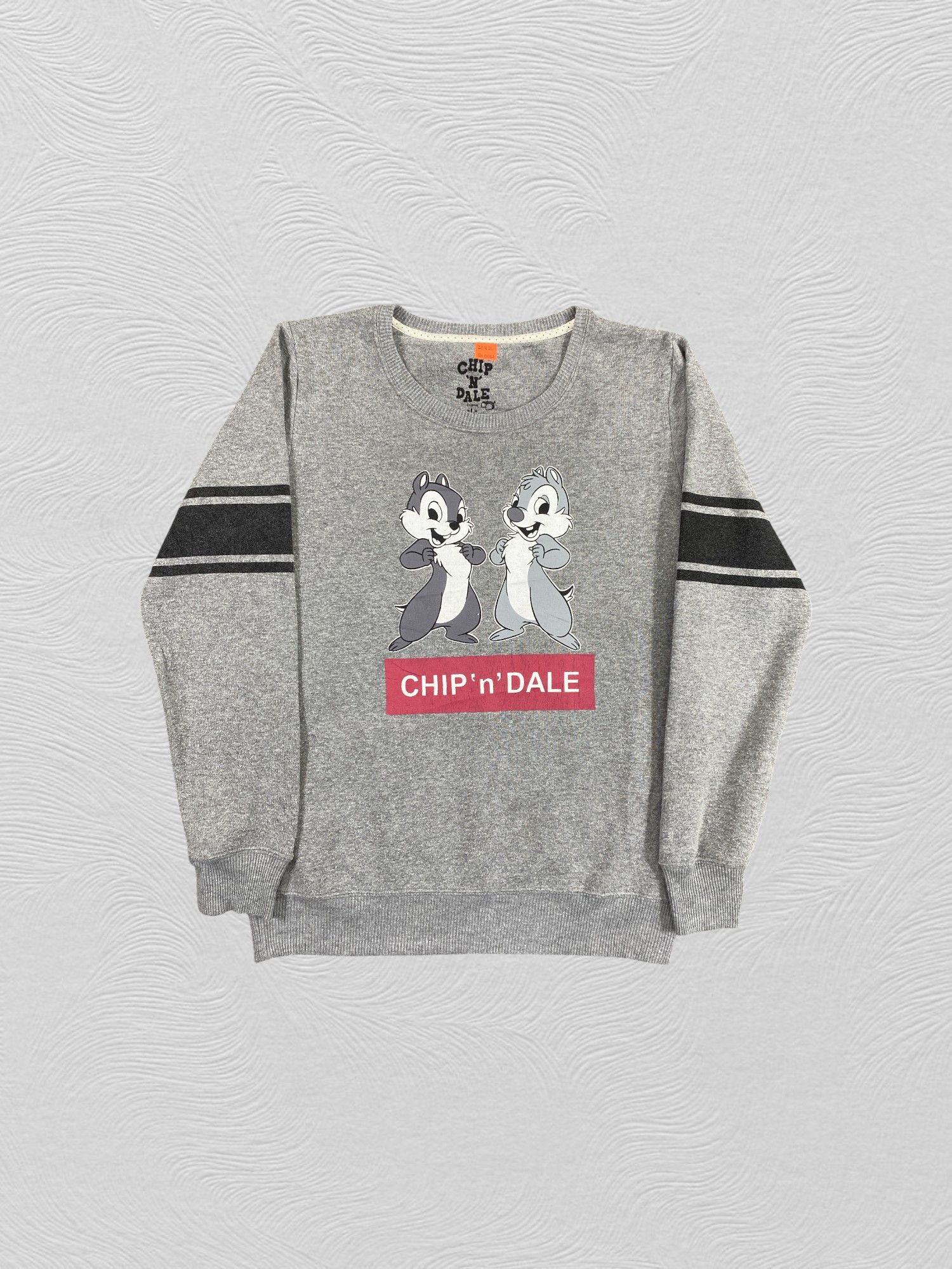 Cartoon Network Disney Chip N Dale sweatshirt -SW082 Size US S / EU 44-46 / 1 - 1 Thumbnail