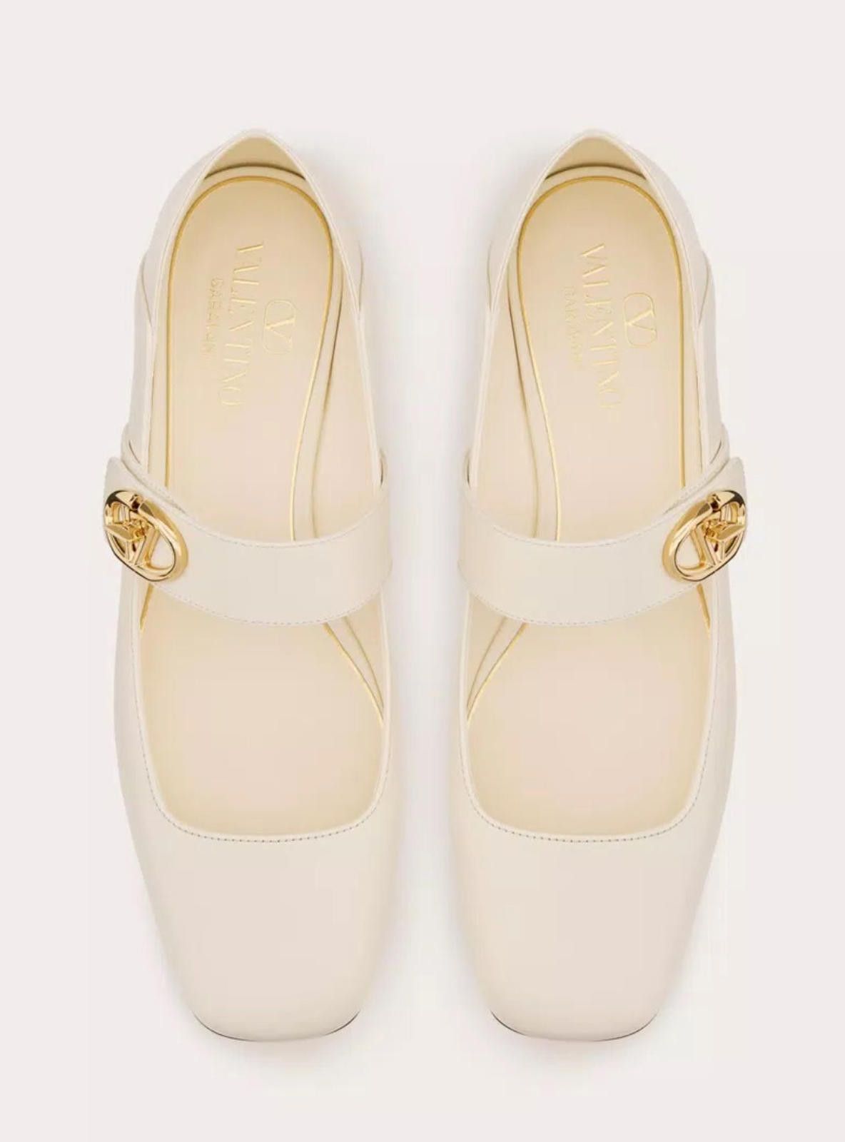 Other Valentino Mary Jane V-Logo Ballerina Flat Size US 7.5 / IT 37.5 - 4 Thumbnail