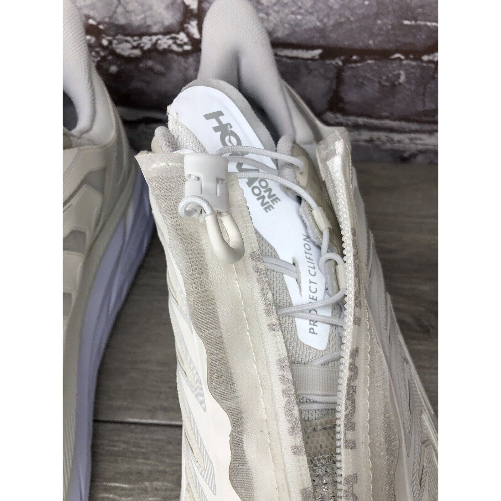 Hoka HOKA Project Clifton Blanc de Blanc Lunar Rock White Mesh Ce Size US 9 / IT 39 - 13 Thumbnail