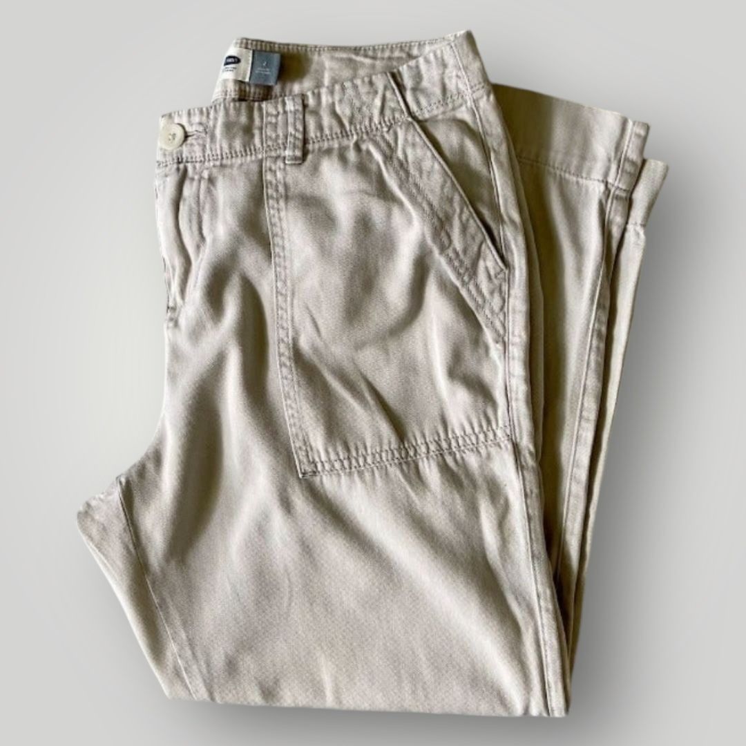 Old Navy Old Navy Womens Cropped Pants 2 Size 26" / US 2 / IT 38 - 1 Thumbnail