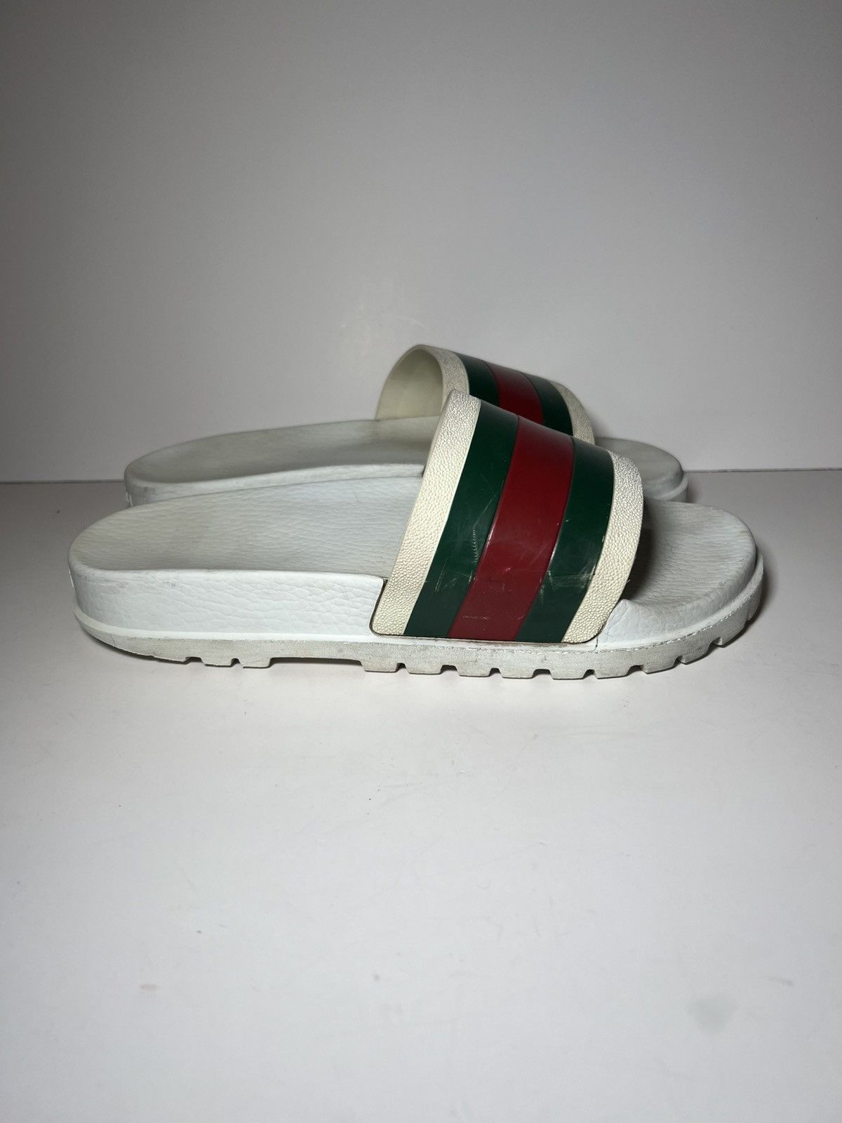 Gucci White Gucci Web slides Designer Pool slides Size US 7 / EU 40 - 2 Thumbnail
