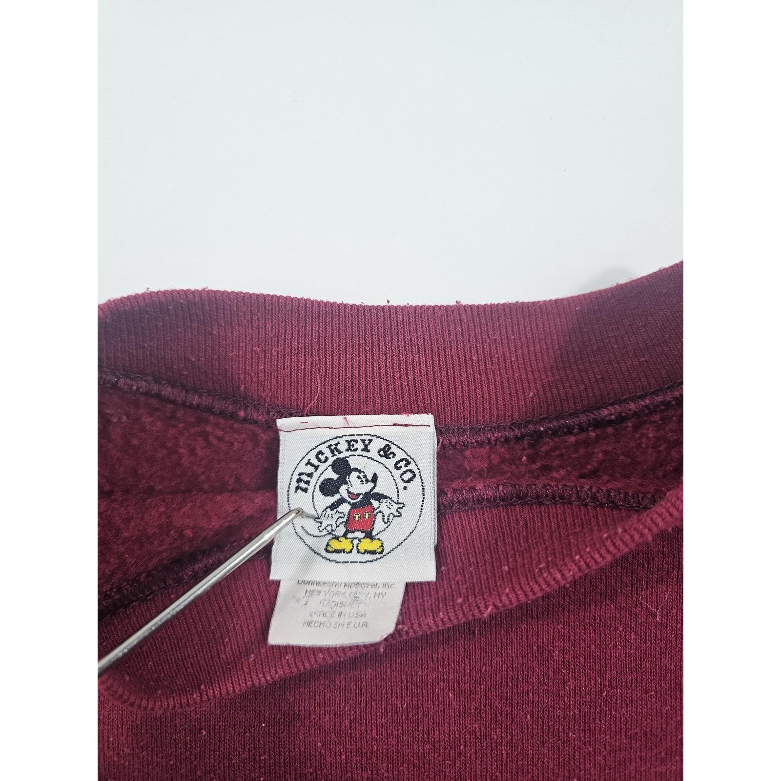 Mickey & Co. Mickey Mouse Sweatshirt Red Sz L-XL? 1990s Size US L / EU 52-54 / 3 - 4 Thumbnail
