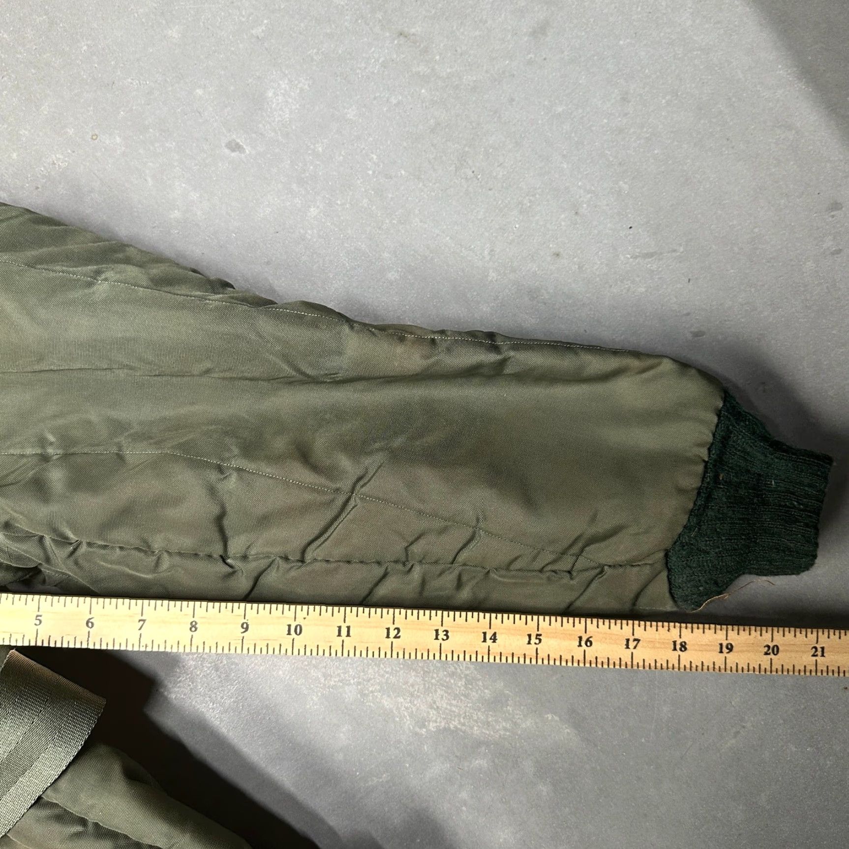 Refrigiwear VINTAGE RefrigiWear Belted Coat Jacket Mens Large Full Zip Green Insulated Parka Belted Long Workwear Parka Mens Size US L / EU 52-54 / 3 - 4 Thumbnail