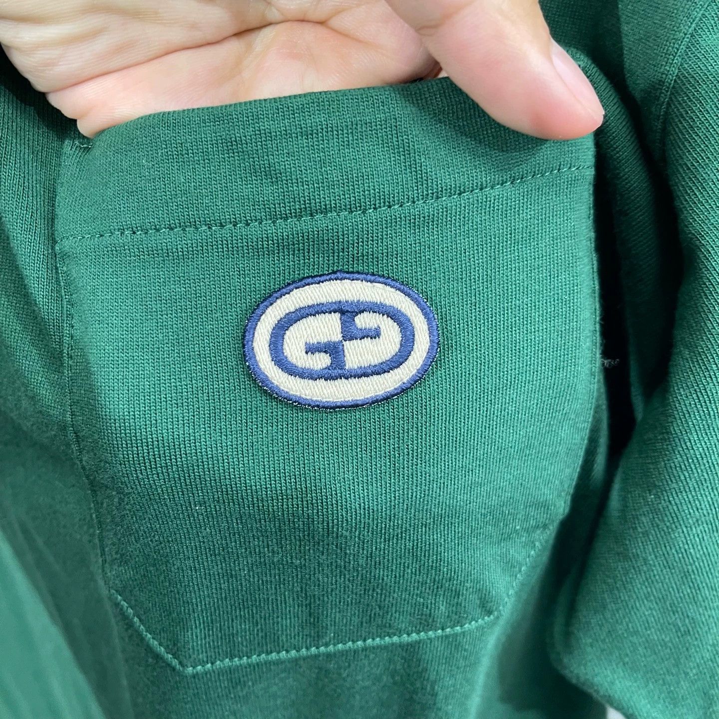 Gucci Gucci new small chest embroidered polo L 99 new Size US L / EU 52-54 / 3 - 4 Thumbnail