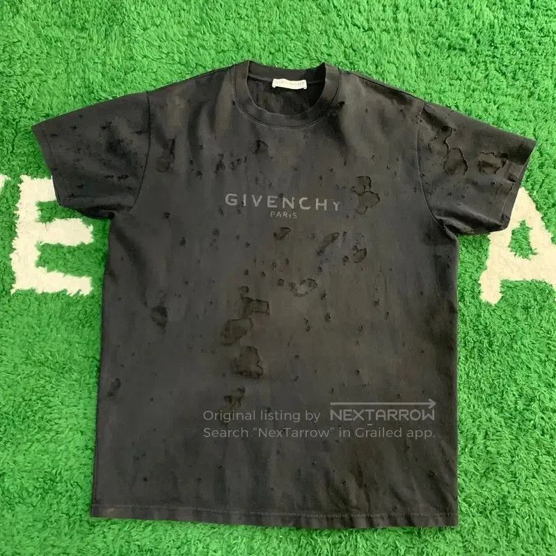 Givenchy Givenchy Black Cotton Women's T-Shirt XS . Size XS / US 0-2 / IT 36-38 - 1 Thumbnail