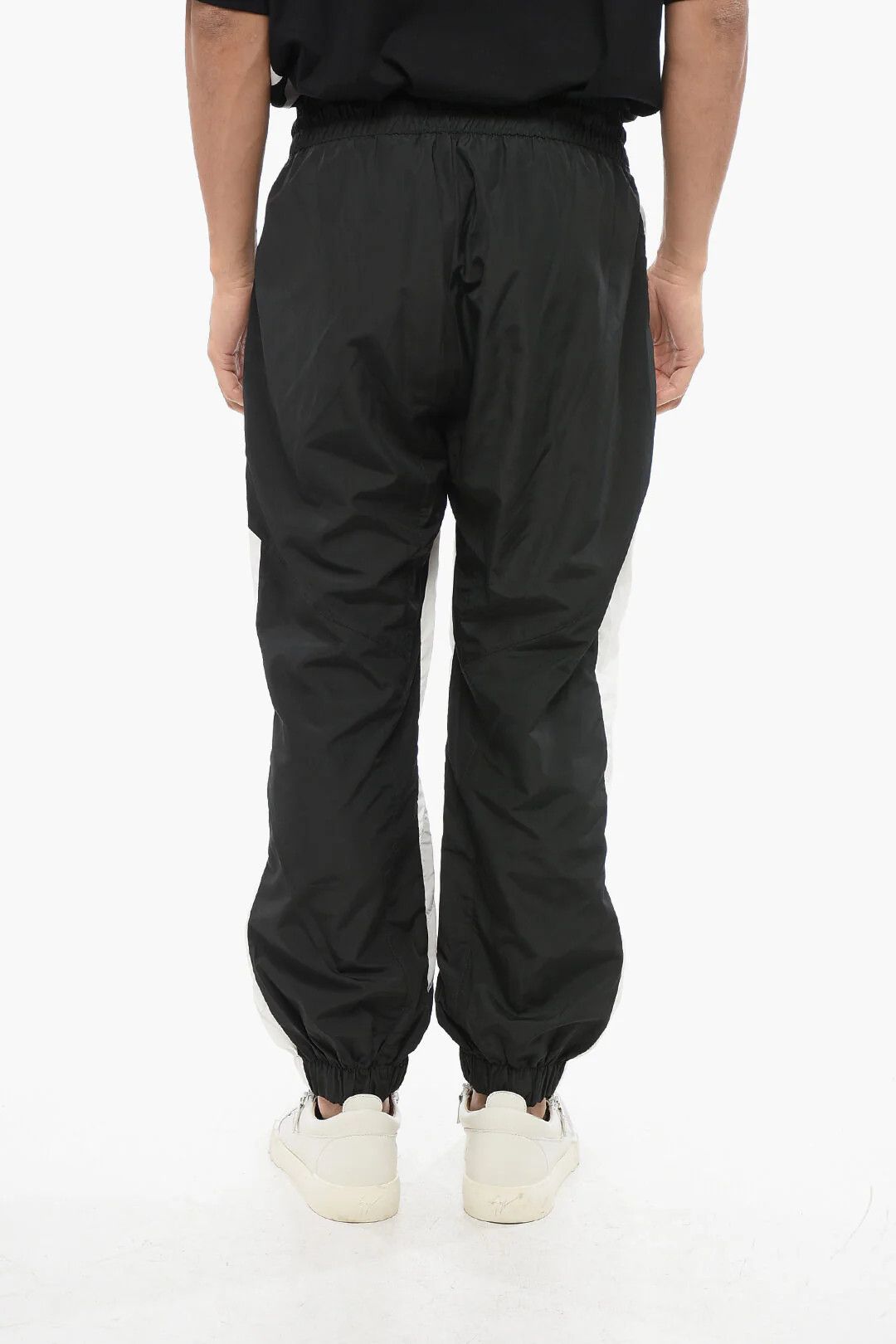 Balmain og1mm0326 Nylon Sweatpants & Joggers in Grey/Black Size US 30 / EU 46 - 2 Thumbnail