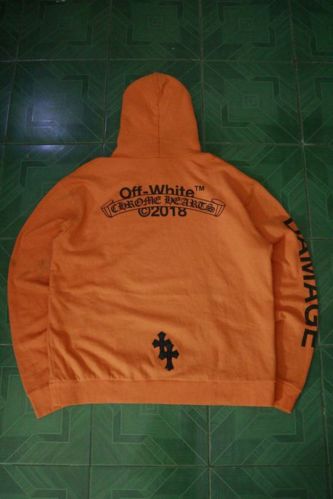 Broken Hearts High Crew - Off White