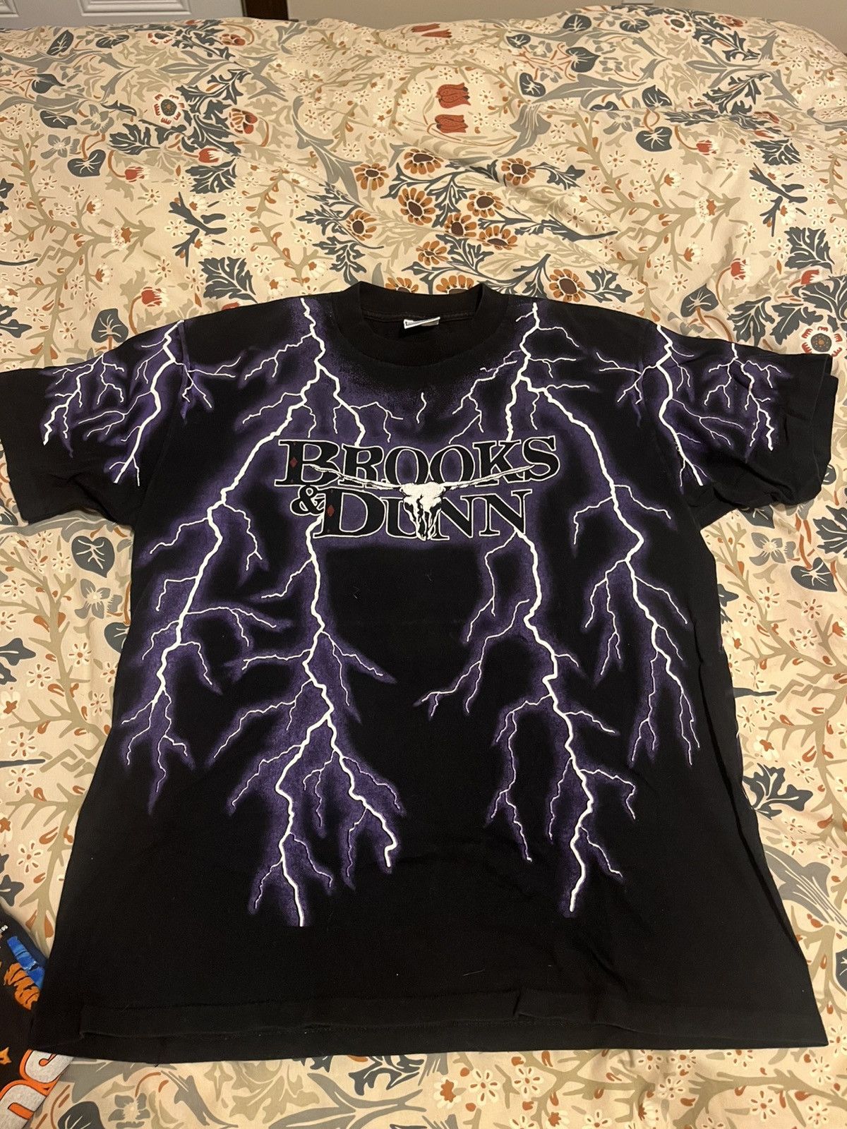 Brooks and Dunn Vintage Lightning Electric Rodeo Shirt