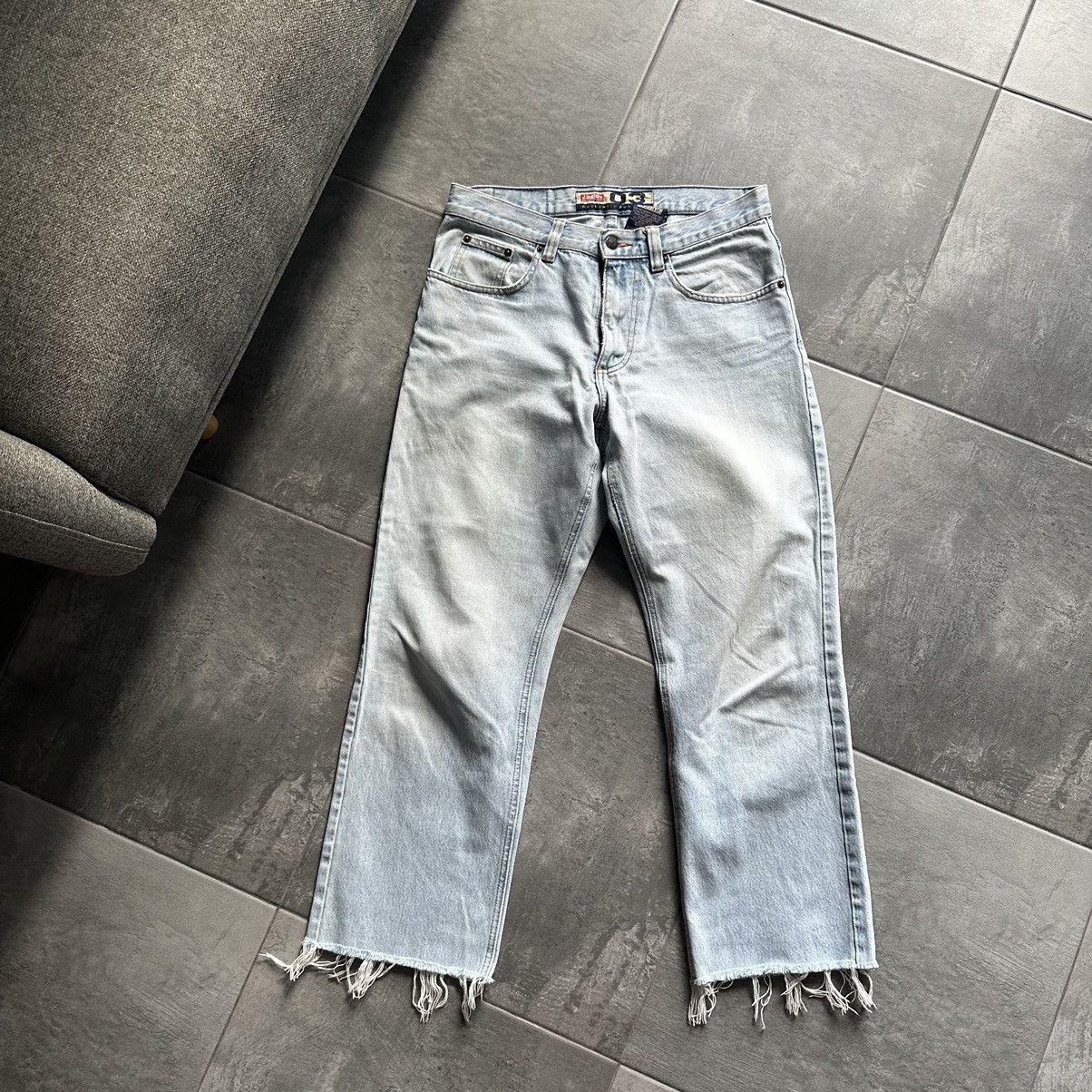 Jinglers 03 jeans store