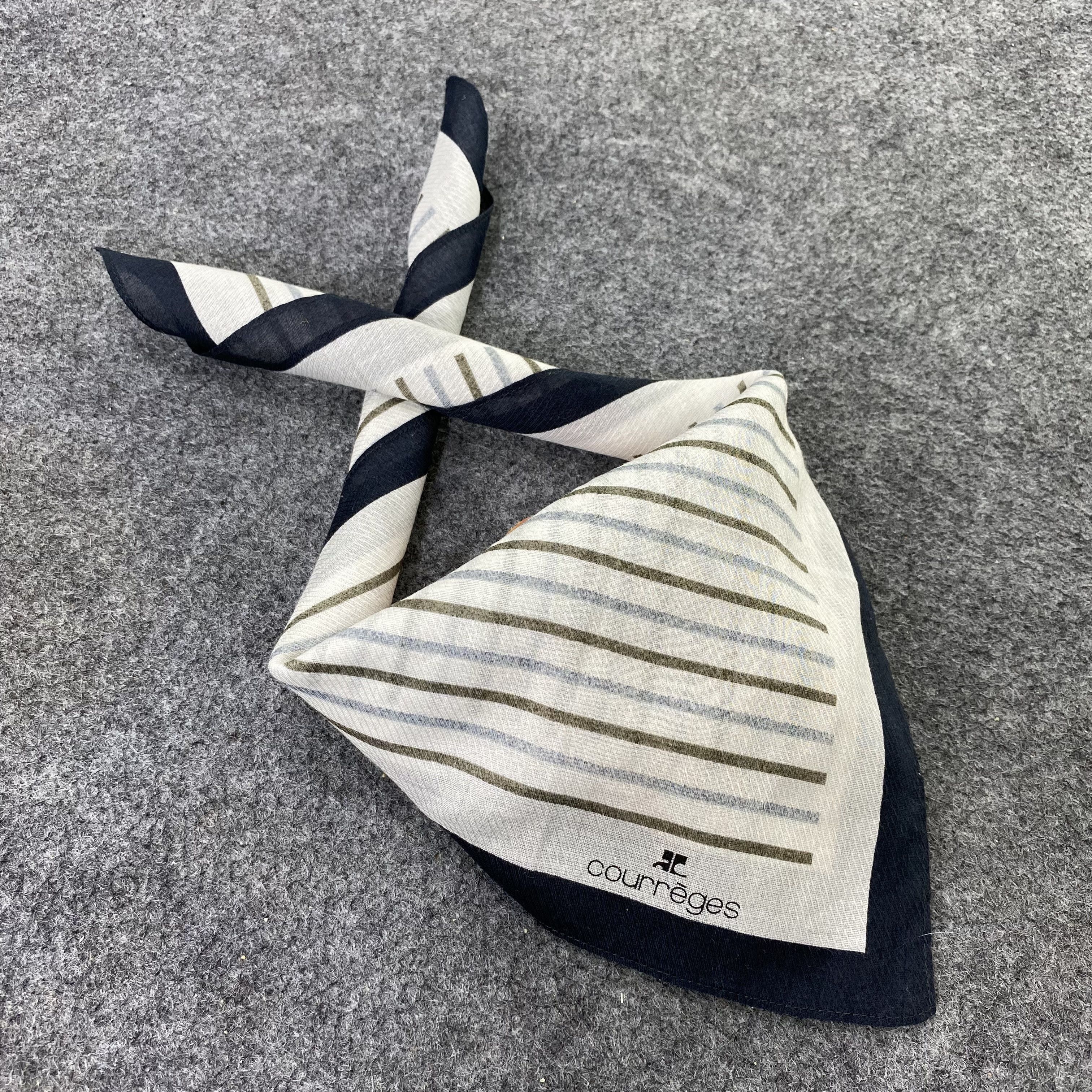 Courreges Courreges Handkerchief / Neckerchief / Bandana-B497 Size ONE SIZE - 1 Thumbnail