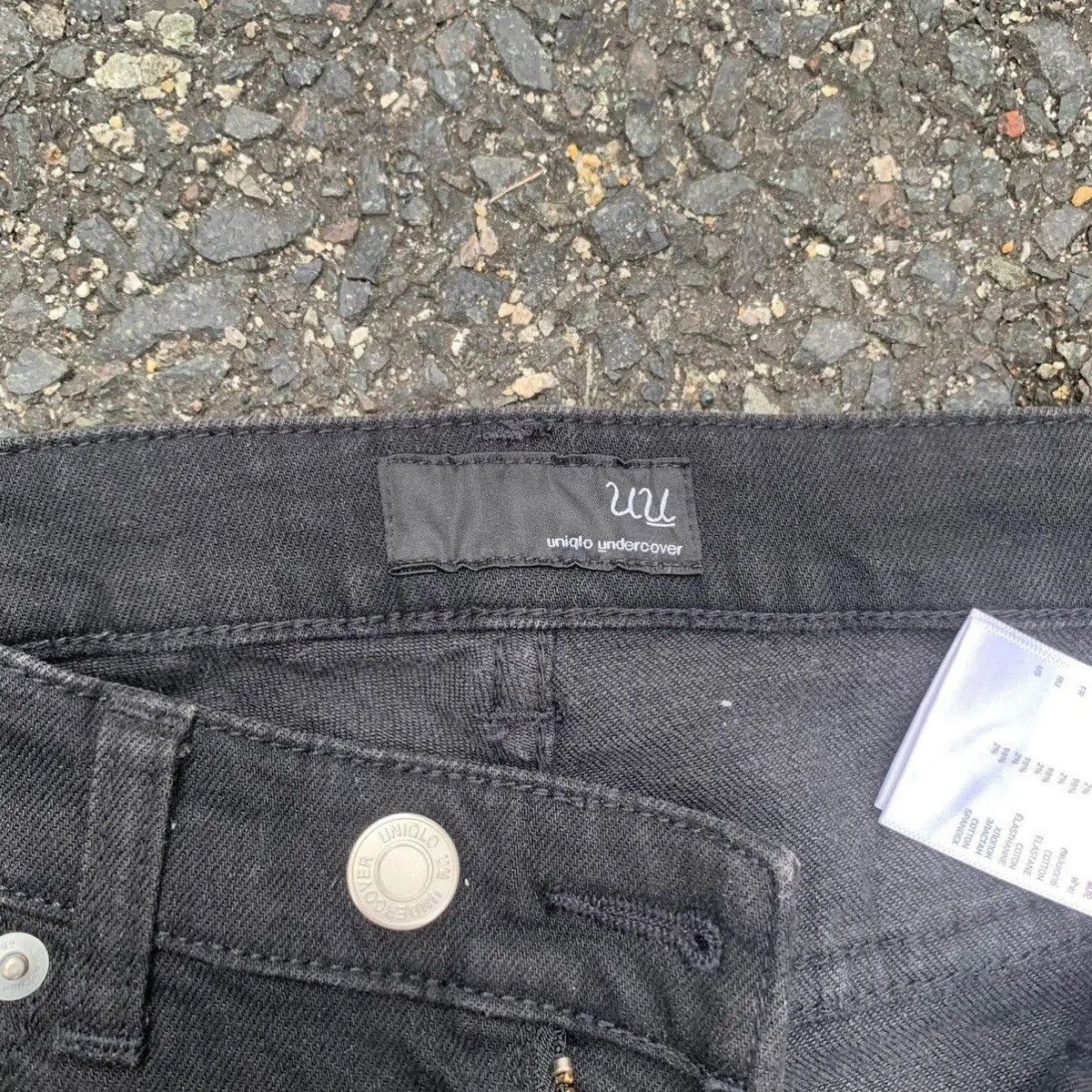Japanese Brand × Jun Takahashi × Undercover QUICK SALE⚡️ Undercover x Uniqlo UU Black Jeans Ankle Pants Size US 28 / EU 44 - 9 Thumbnail