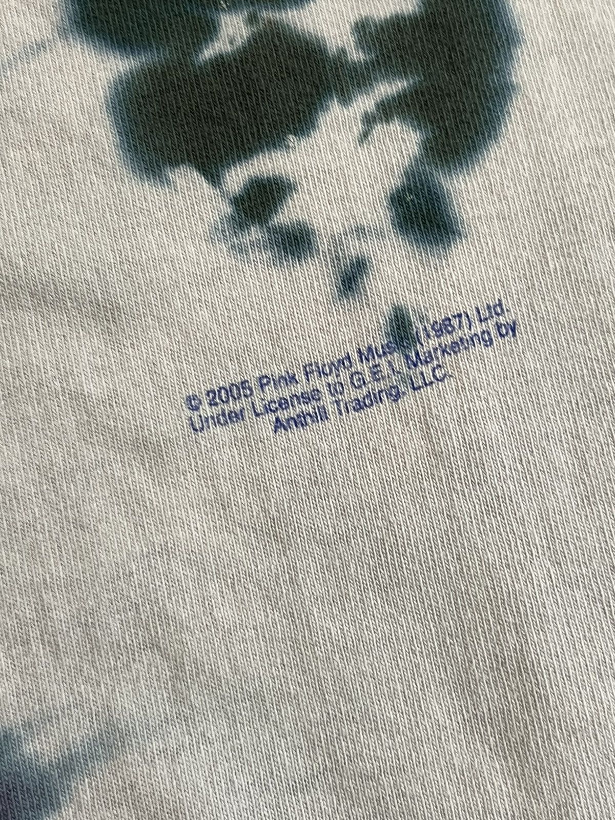 Liquid Blue Vintage Thrashed Pink Floyd Dark Side of the Moon Tee Size US XL / EU 56 / 4 - 8 Thumbnail