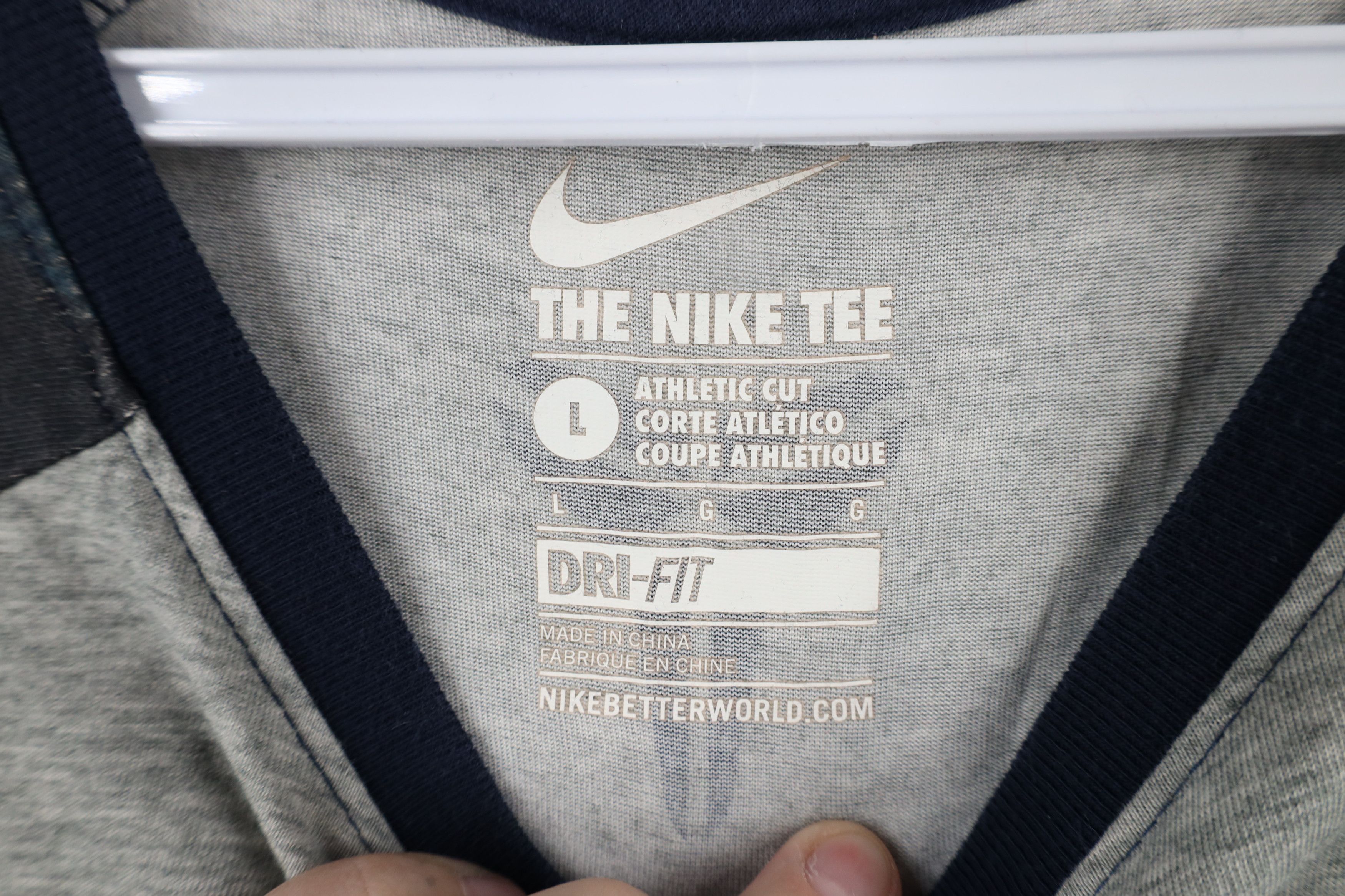 Nike × Vintage Vintage Nike Mamba Snakeskin 3/4 Sleeve Raglan T-Shirt Size US L / EU 52-54 / 3 - 5 Thumbnail
