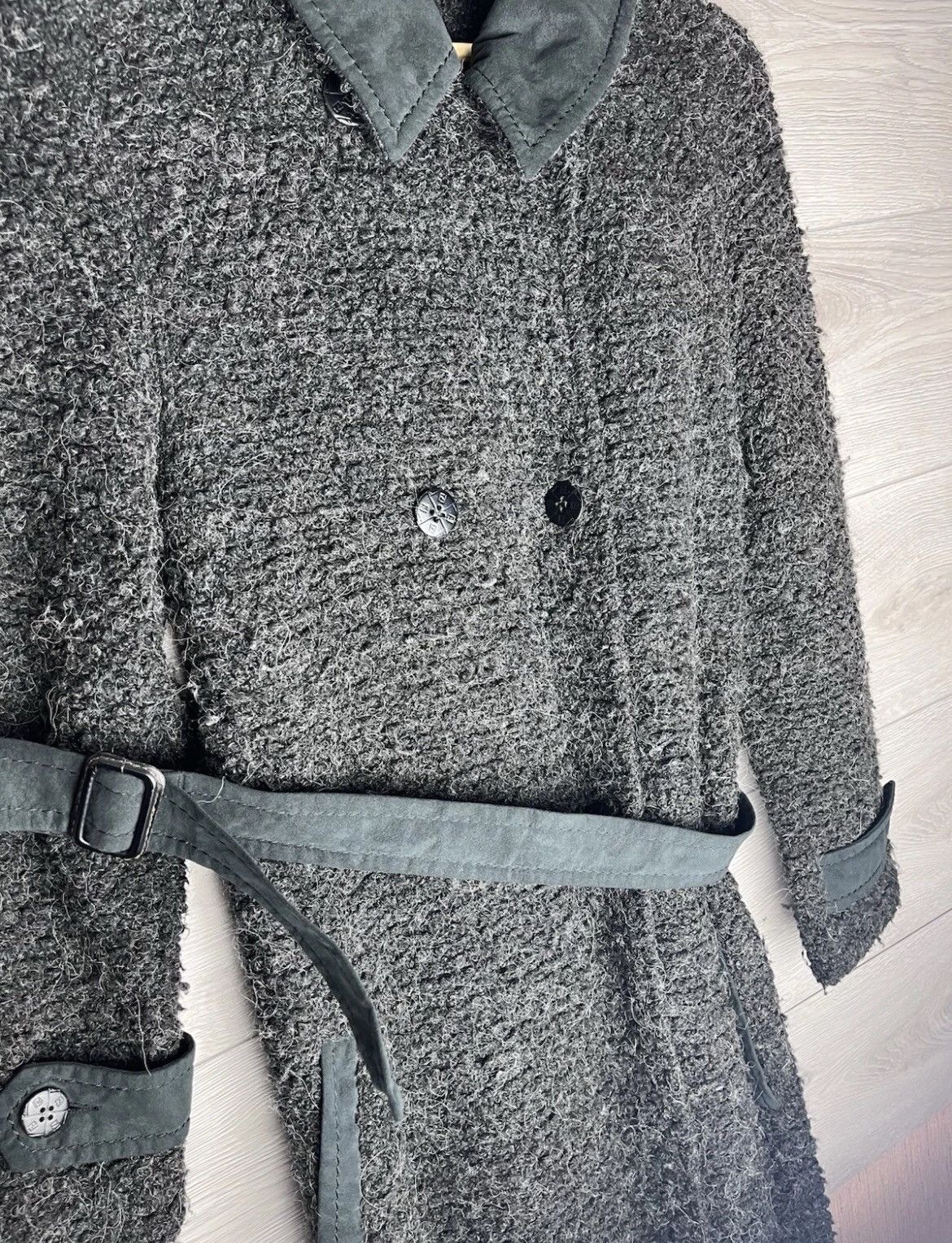 Fendi Vintage women’s coat Fendi size 44 wool 100% Italy Size L / US 10 / IT 46 - 2 Thumbnail