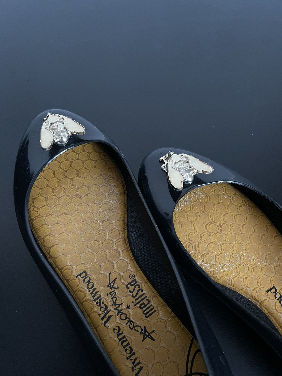Melissa × Vivienne Westwood Rare Vivienne Westwood Anglomania Melissa Flats Bee 🐝 Y2k Size US 7 / IT 37 - 4 Thumbnail