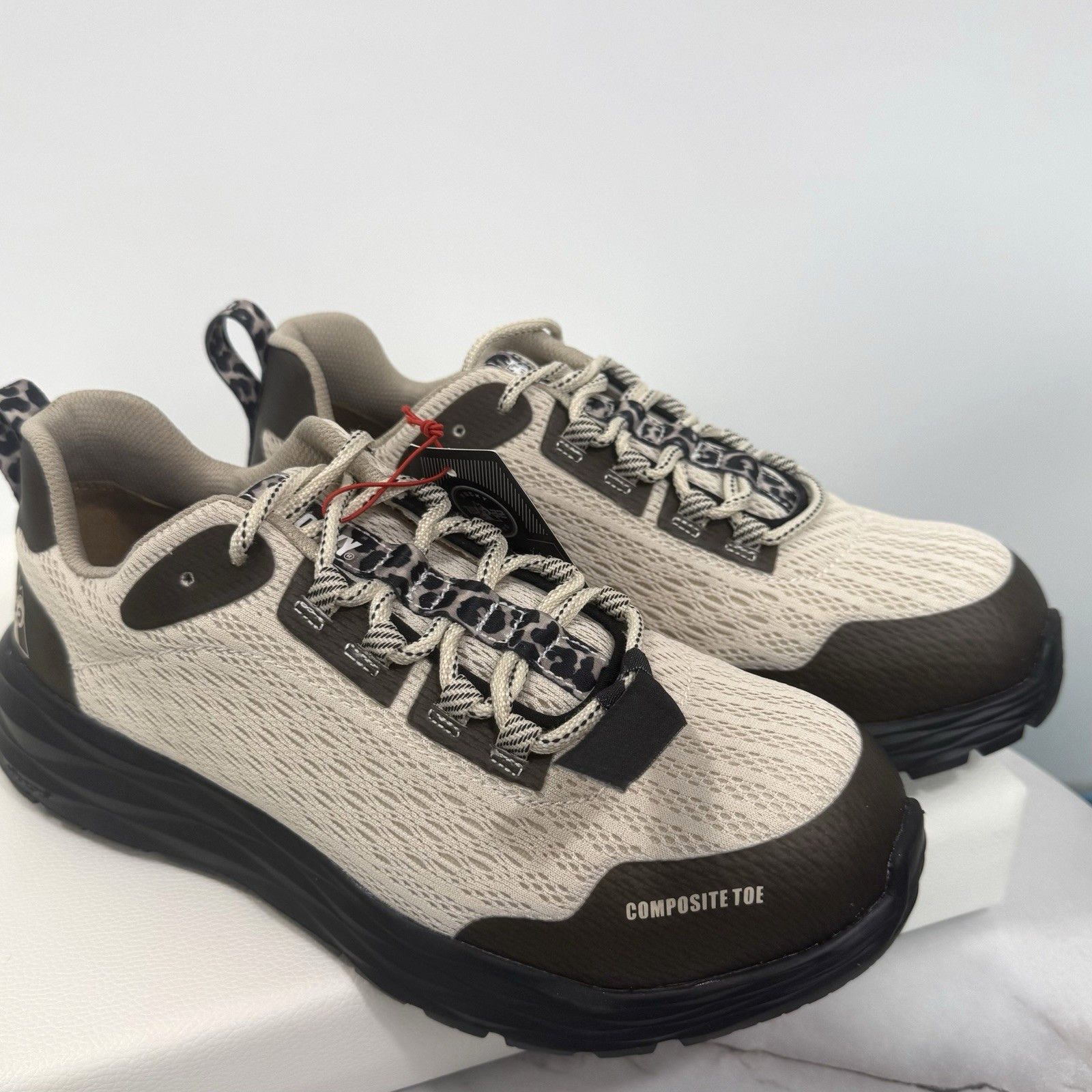 Rocky Rocky V-Lite Women's Composite Work Shoe Size 9M Light Brown Size US 4.5 / IT 34.5 - 6 Thumbnail