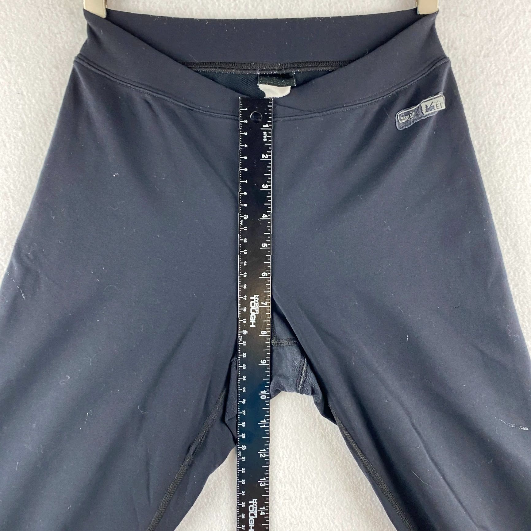 Vintage REI Capri Pants Womens 24 Black Stretch Crop Pull-On Elastic Waist Yoga Pants Size 42" / US 20 - 5 Thumbnail