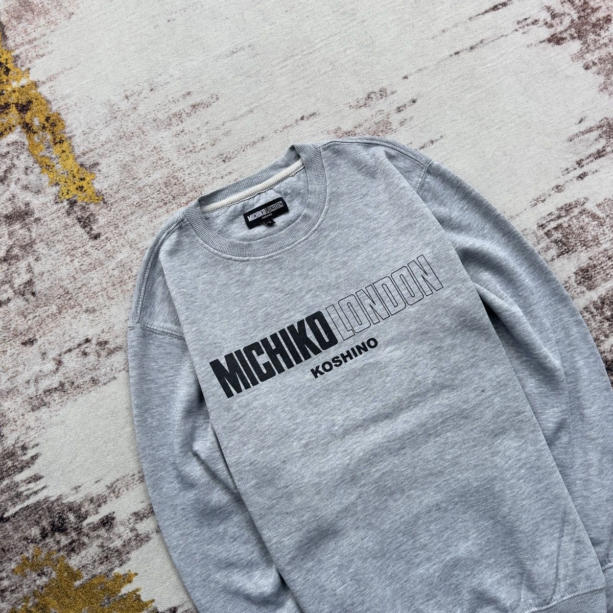 Michiko Koshino London MICHIKO LONDON KOSHINO GREY LOGO CREWNECK SWEATSHIRT VINTAGE Size US L / EU 52-54 / 3 - 2 Thumbnail