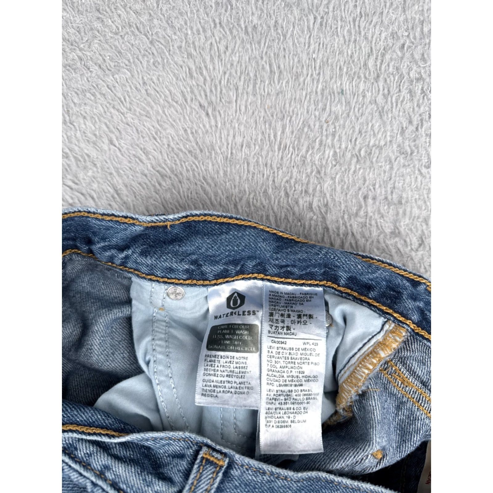 Levi's VINTAGE Levi's Jeans Mom 5-Pocket Denim Blue 80s Medium Wash 26x30 Women Regular Size 26 Size 26" / US 2 / IT 38 - 7 Thumbnail