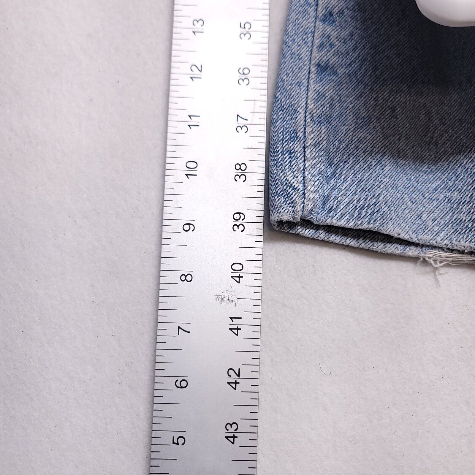 Calvin Klein Calvin Klein Casual Denim Medium Wash Jeans Men Size 36 Blue Size US 36 / EU 52 - 10 Thumbnail