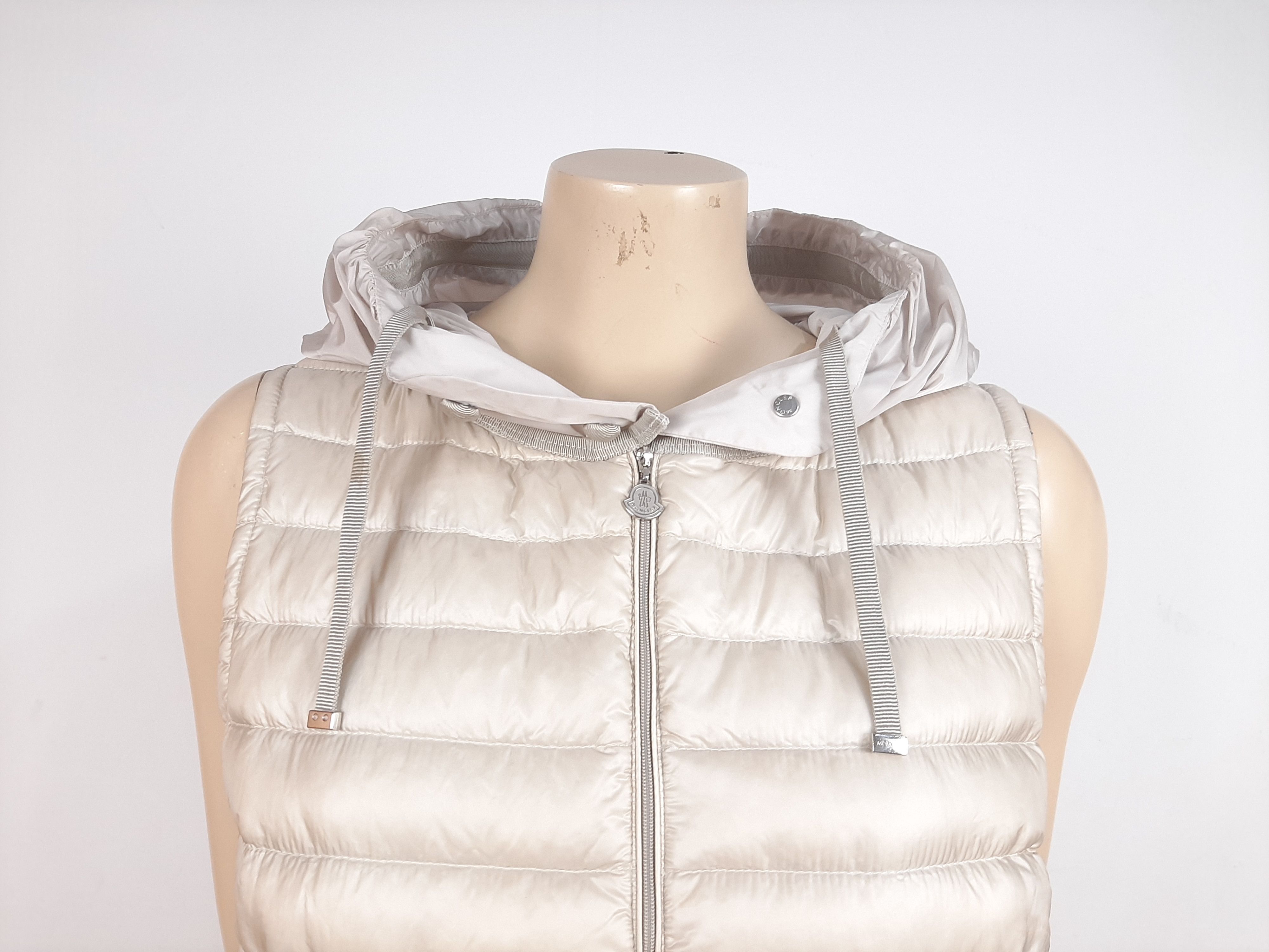 Moncler Moncler Lucila Gilet Off White Women's Size 4 Down Vest Size XL / US 12-14 / IT 48-50 - 3 Thumbnail