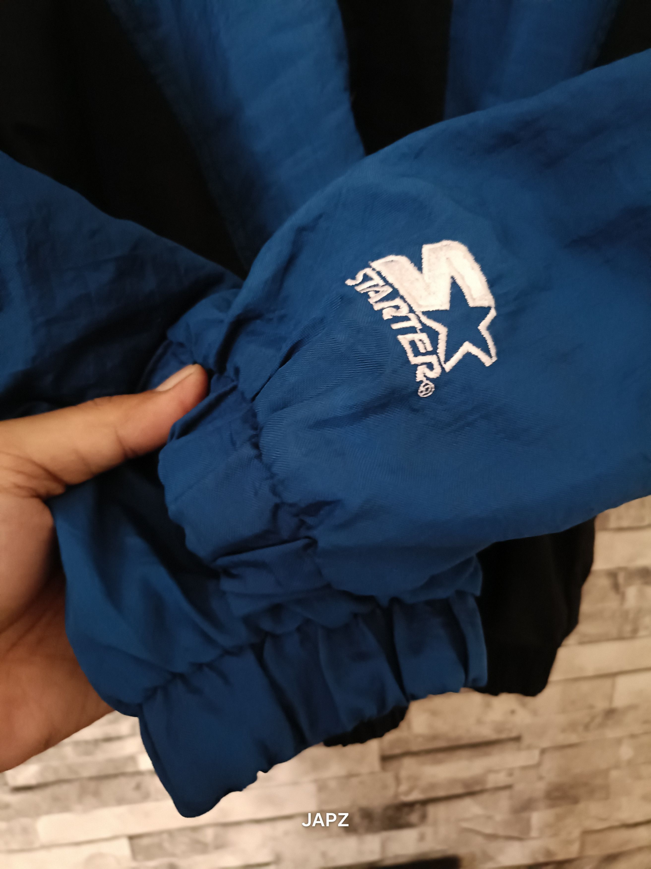 Starter Vintage 90s starter Tampa bay lightning NHL jacket Size US L / EU 52-54 / 3 - 9 Thumbnail
