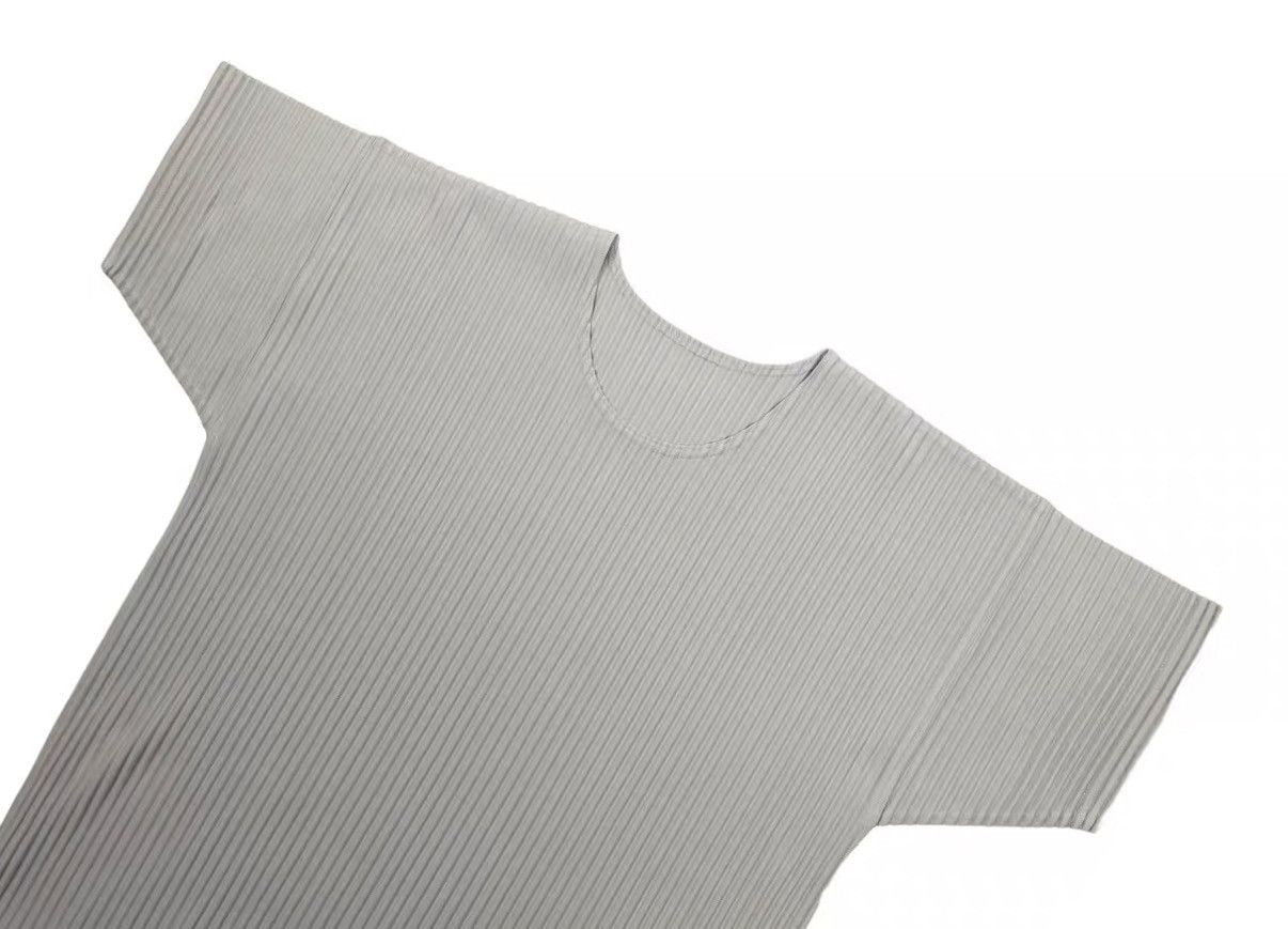Homme Plisse Issey Miyake Homme Plissé Issey Miyake Striped Pleated Short Sleeve J31 Size US M / EU 48-50 / 2 - 3 Thumbnail
