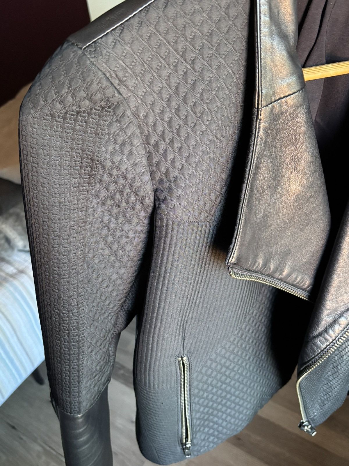 Helmut Lang Helmut Lang Women’s Leather Jacket Size XS / US 0-2 / IT 36-38 - 9 Thumbnail