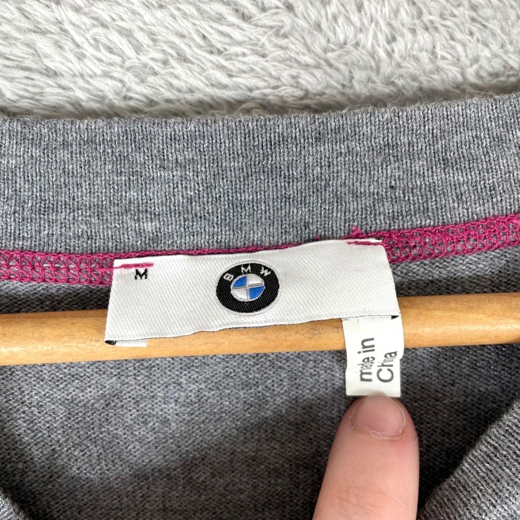 BMW BMW Pullover Sweater Womens M Gray Pink Contrast Stitch Cotton Silk Blend Size M / US 6-8 / IT 42-44 - 3 Thumbnail