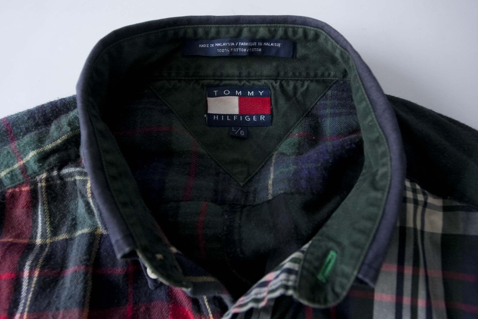 Tommy Hilfiger × Vintage Vintage Tommy Hilfiger Shirt Size L /XL Lion Crest Plaid Size US L / EU 52-54 / 3 - 5 Thumbnail