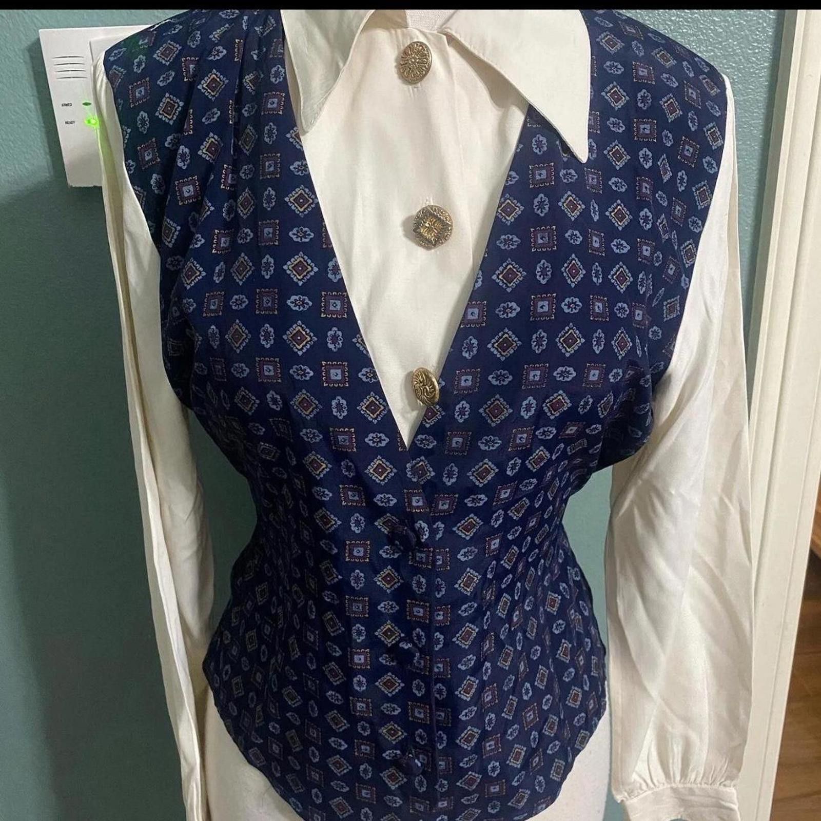 Industry of All Nations Blue and white vintage button-up vest vest Size S / US 4 / IT 40 - 1 Thumbnail