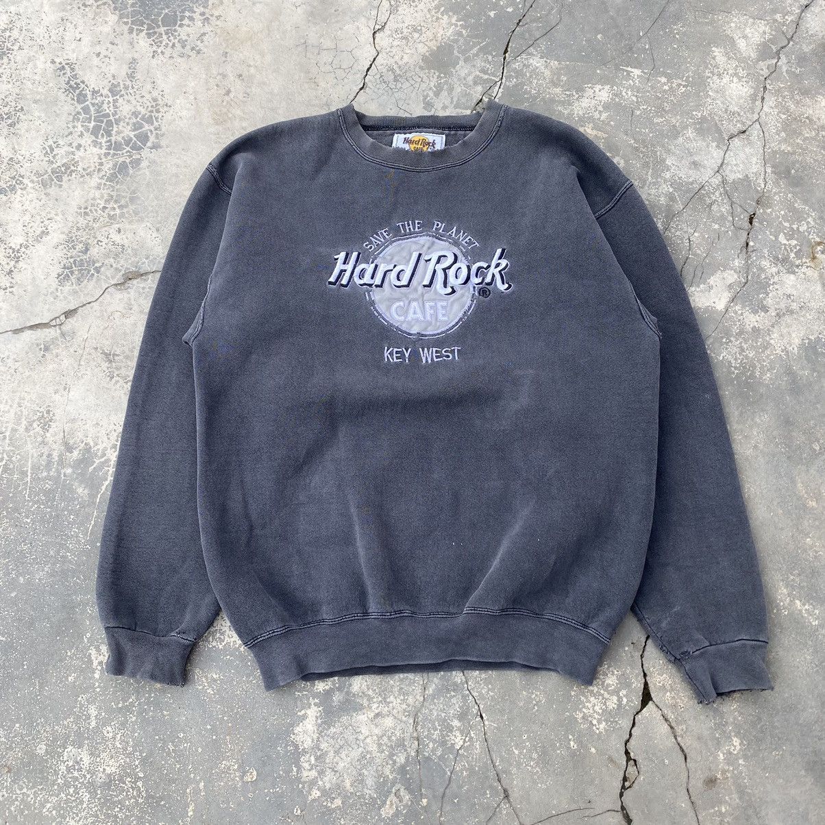 Hard rock cafe vintage outlets crewneck sweaters for men