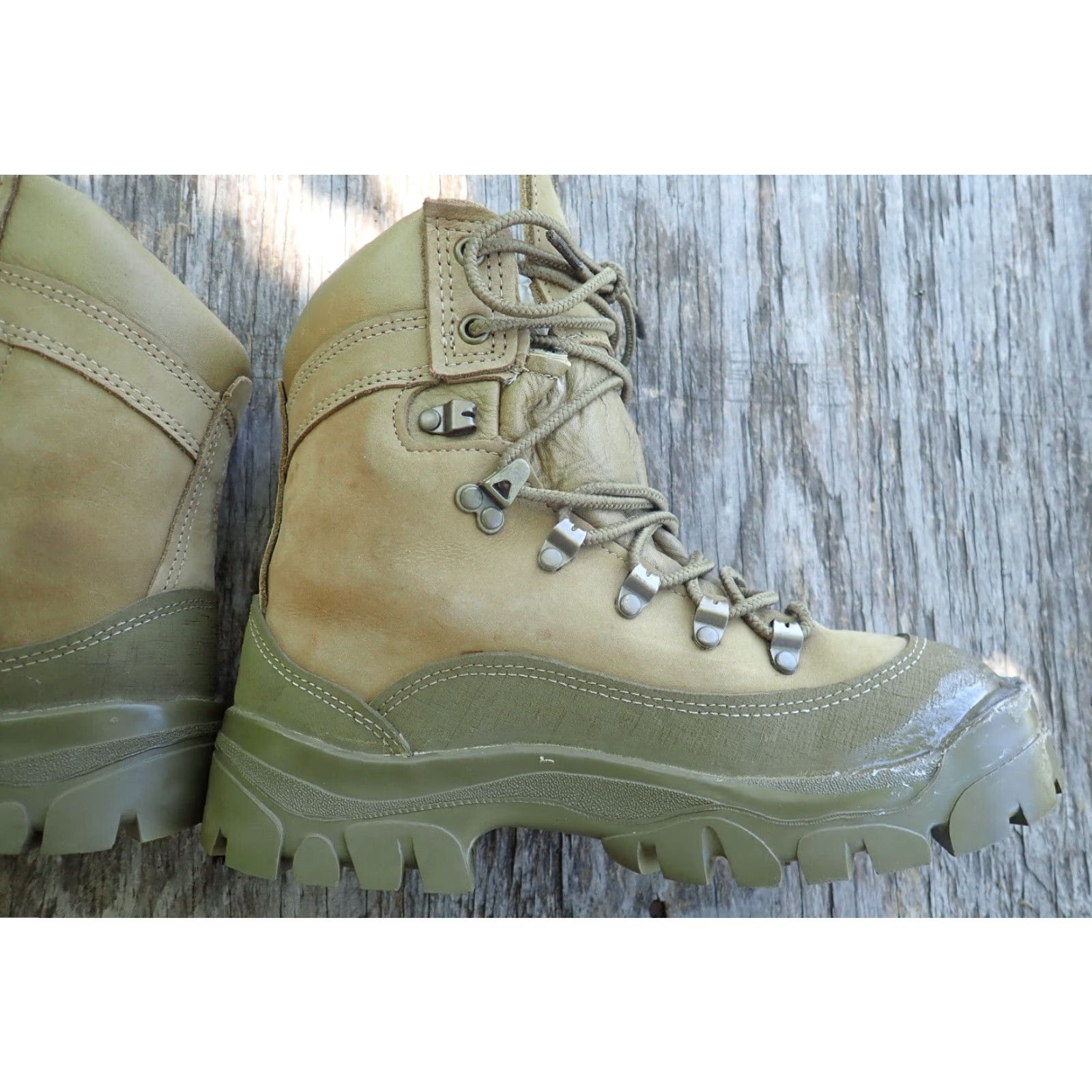 Vintage Belleville 950 Gore-Tex Hiking Boots Mens 5.5 Wide (Womens 7) Combat Military Size US 6 / IT 36 - 7 Thumbnail