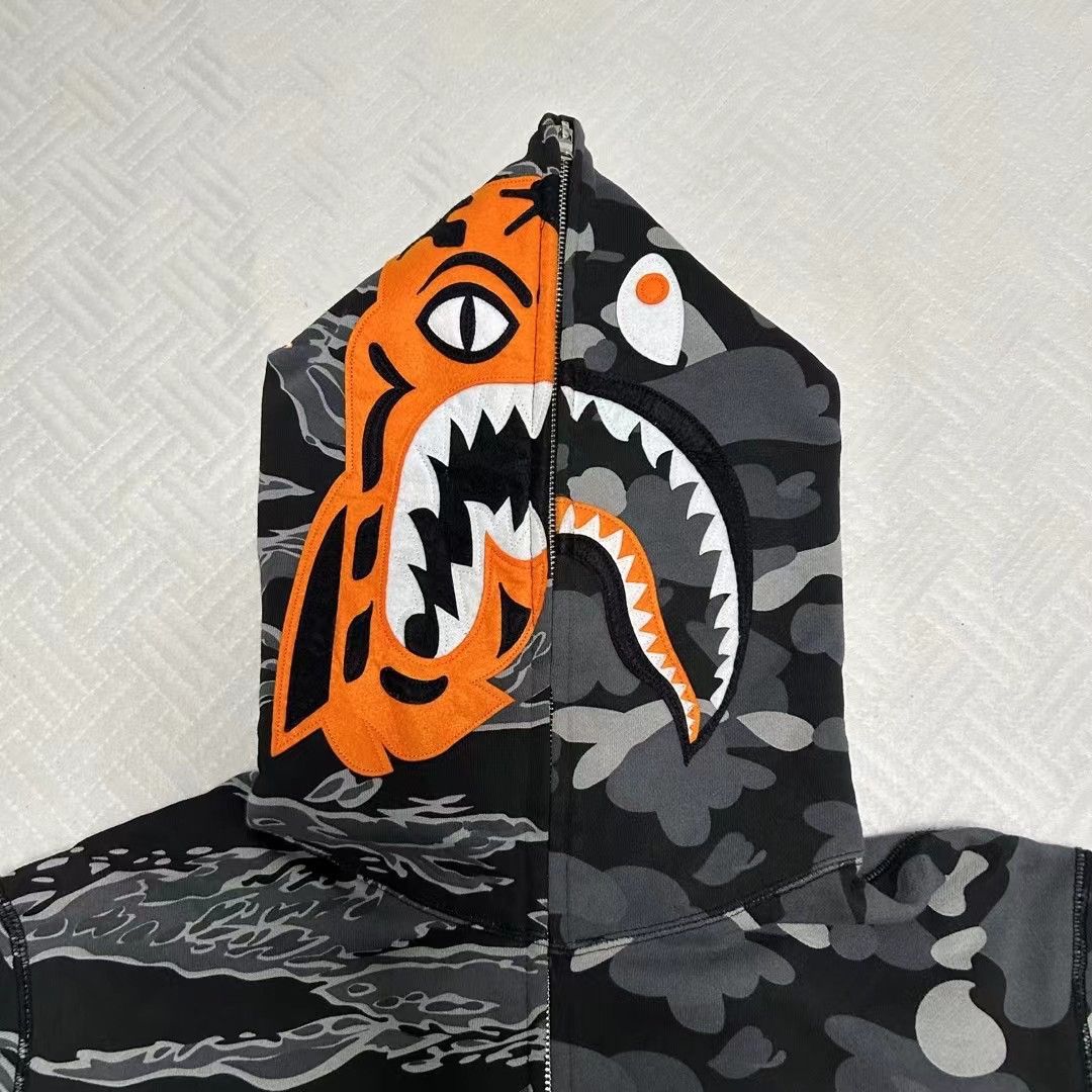Bape × Undefeated BAPE UND COLOR CAMO SHARK FULL ZIP HOODIE Size US XL / EU 56 / 4 - 2 Thumbnail