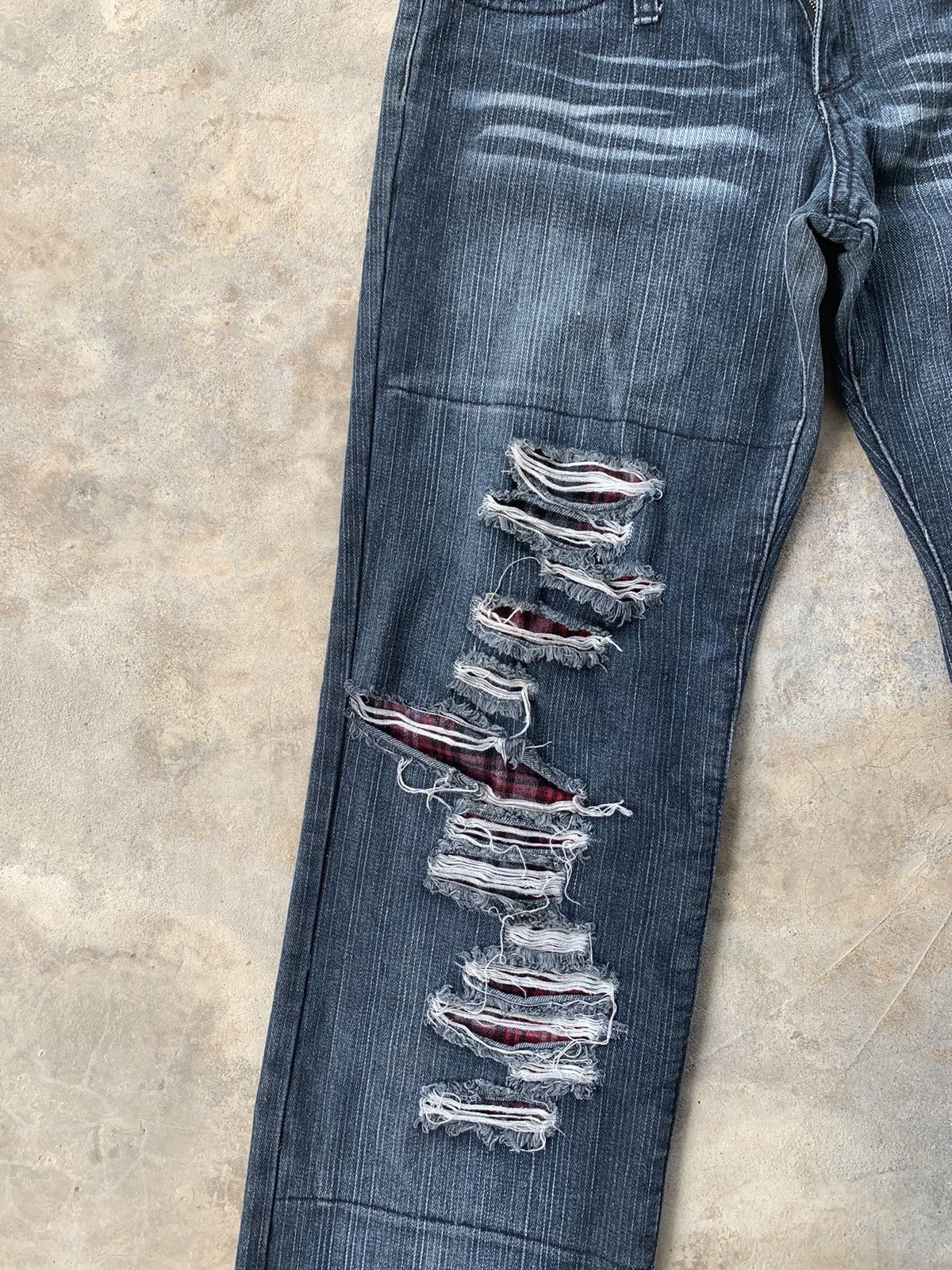 If Six Was Nine × Japanese Brand × Le Grande Bleu (L.G.B.) Rare Sex Pot Revenge Skull Punk Distressed Denim☠️🎌 Size US 33 - 4 Thumbnail