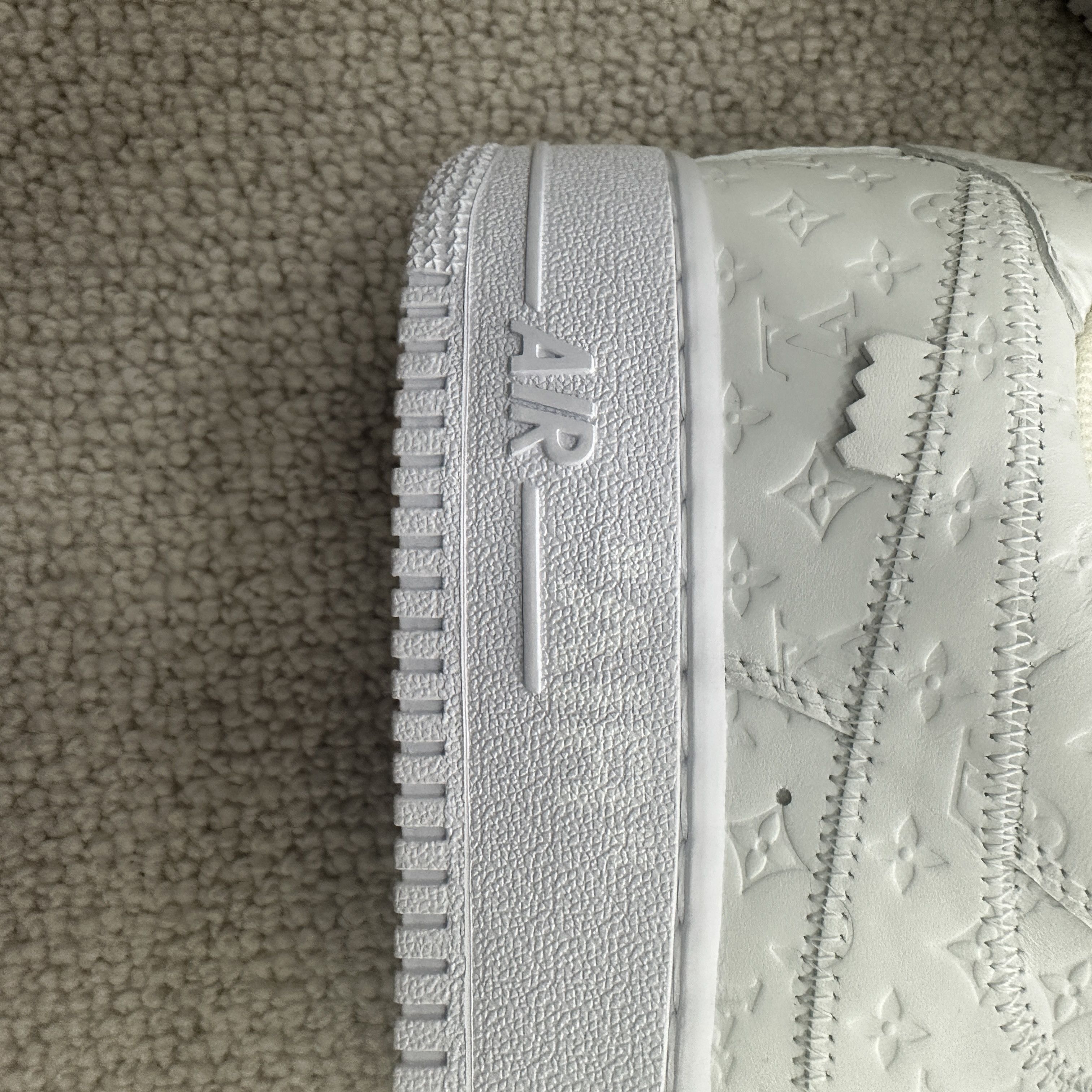 Louis Vuitton Louis Vuitton X Nike Air Force 1 Low Top Lace-Up Sneakers Size US 8 / EU 41 - 10 Thumbnail
