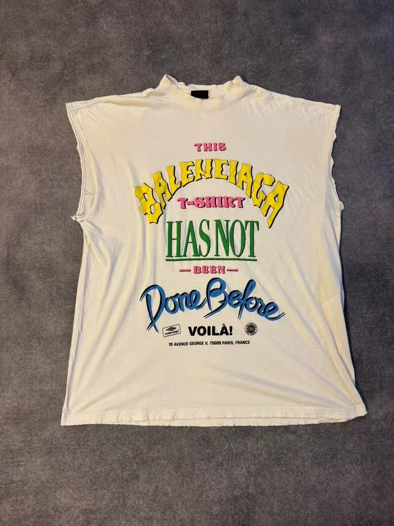 Balenciaga Balenciaga Stereo color letter printing destroys sleeveles Size US M / EU 48-50 / 2 - 1 Thumbnail
