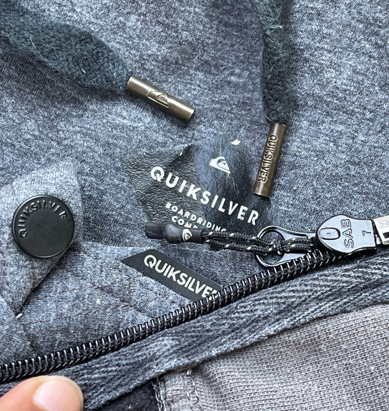 Quiksilver QUIKSILVER MEN'S CAMO SWEATER HOODIE Size US M / EU 48-50 / 2 - 8 Thumbnail