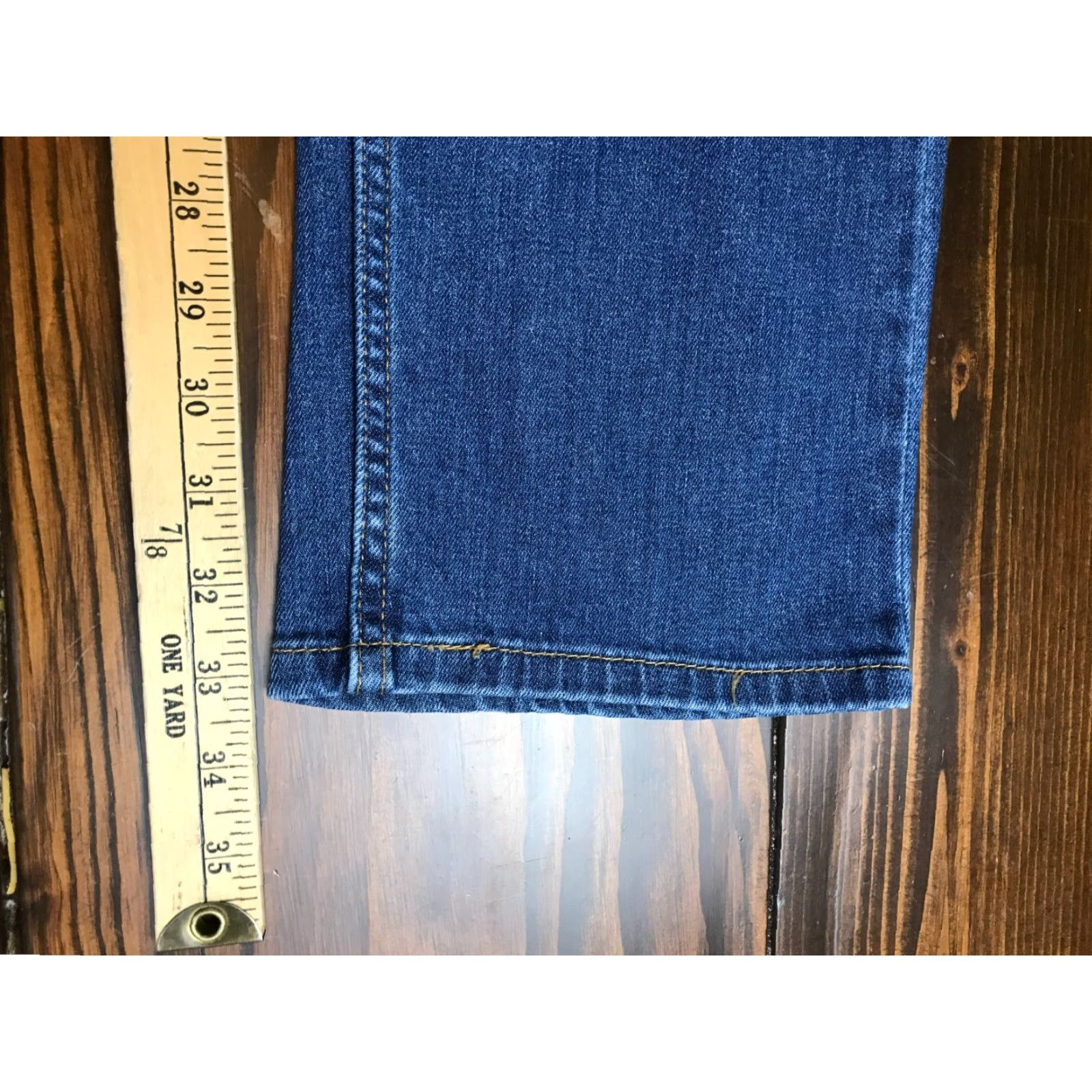 Levi's Levi's 505 Jeans Men's Size 34x32 Blue Denim Straight Leg Pockets Size US 34 / EU 50 - 6 Thumbnail