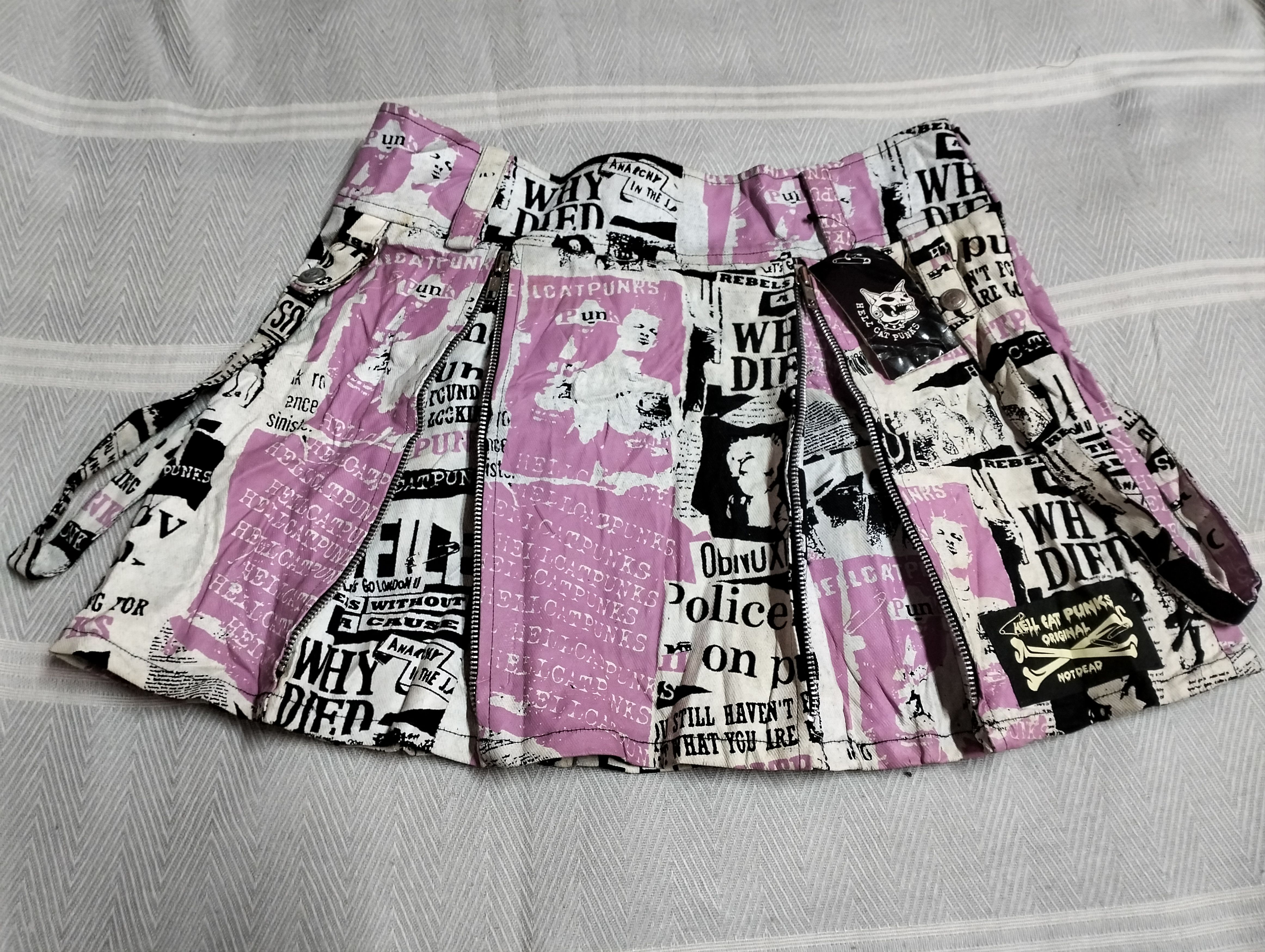 Seditionaries Hell Cat Punk Not Dead Mini Skirt Full Print Size 32" / US 10 / IT 46 - 1 Thumbnail