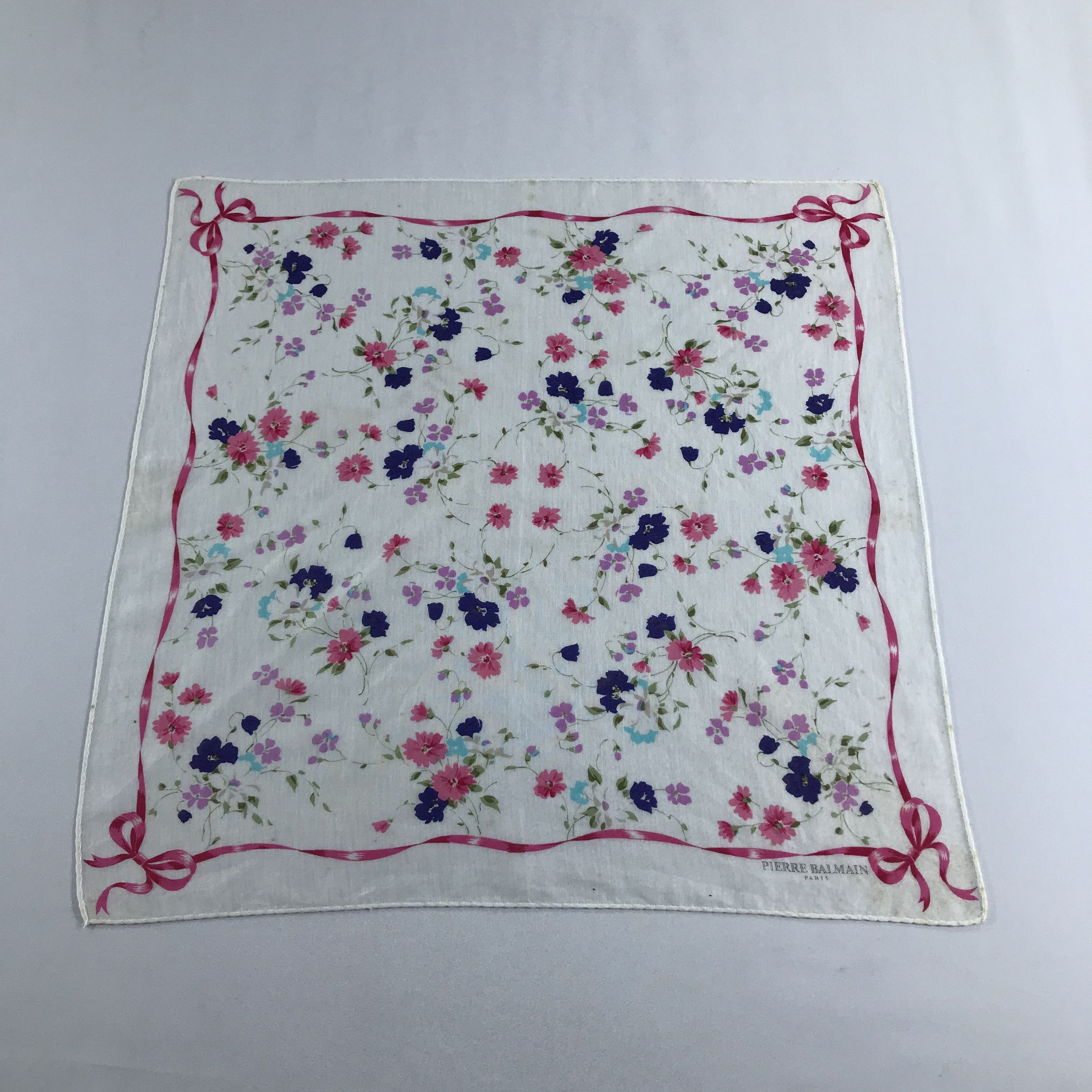 Pierre Balmain Pierre Balmain Handkerchief Neckerchief Bandana H1062 Size ONE SIZE - 2 Thumbnail